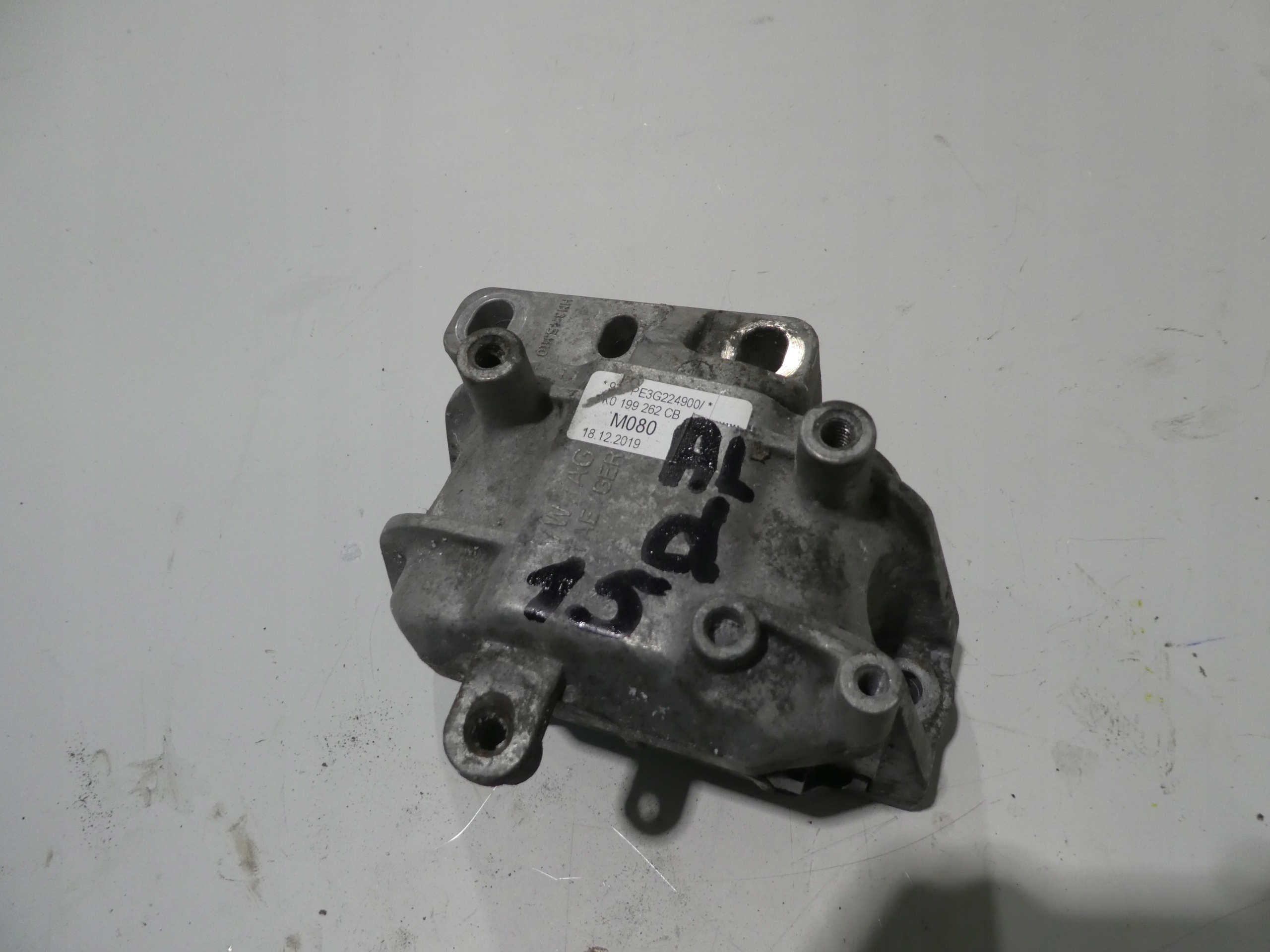 VW AUDI SEAT SKODA Airbag Support 1K0199262CB