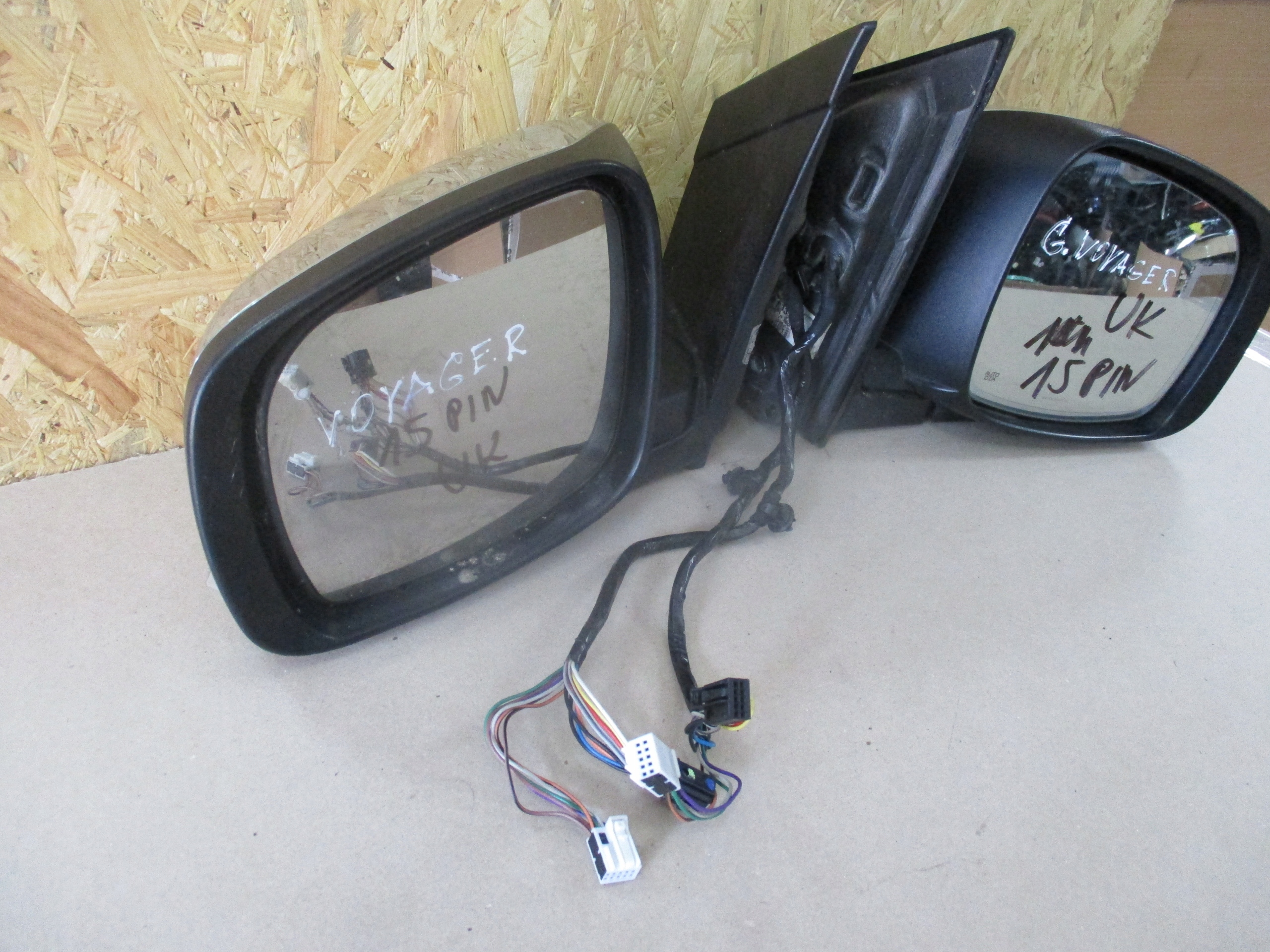 mirror right Chrysler Voyager 08- 15PIN UK