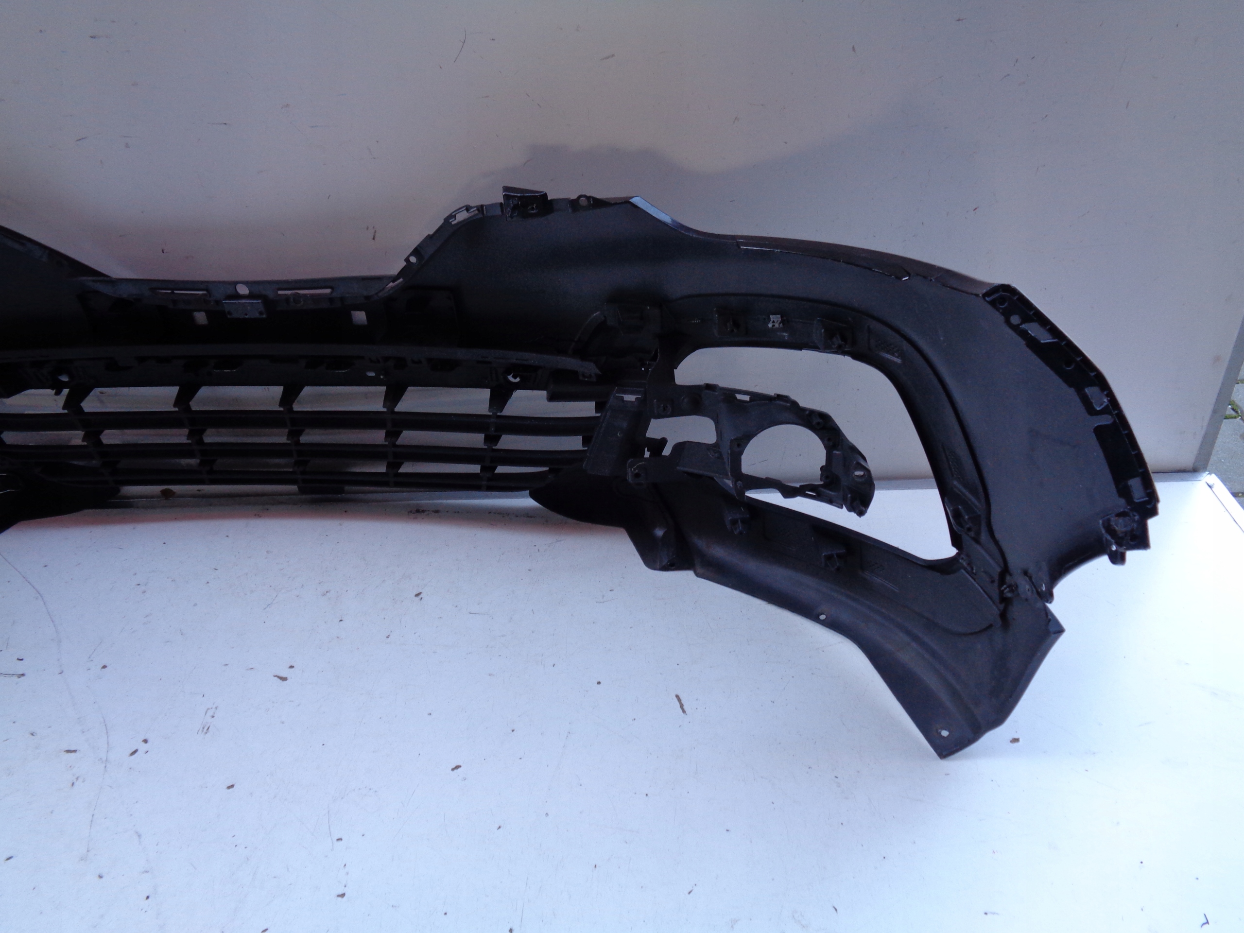 front bumper RENAULT CAPTUR 17- LIFT NR 37724