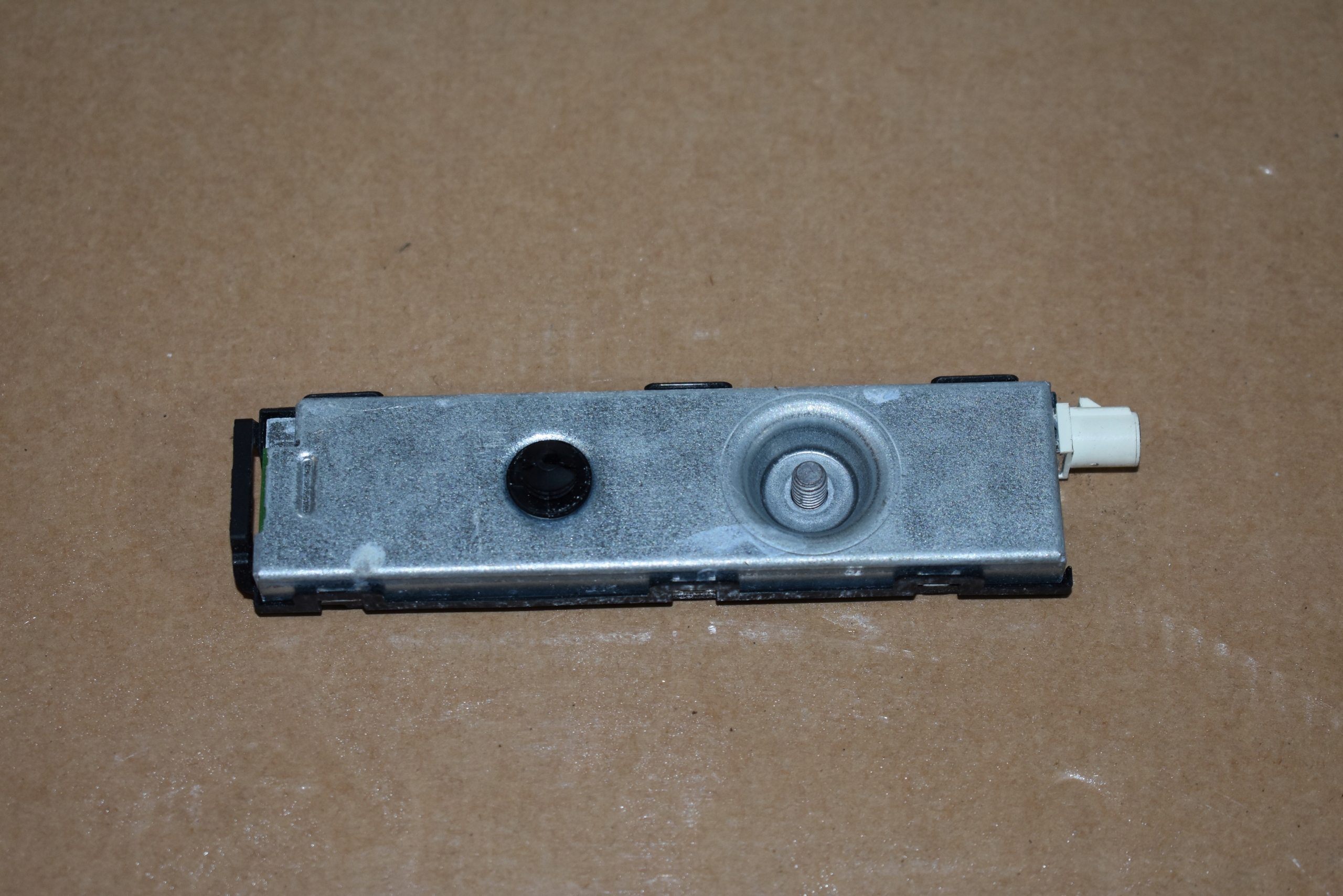 antenna MERCEDES W206 W223 1