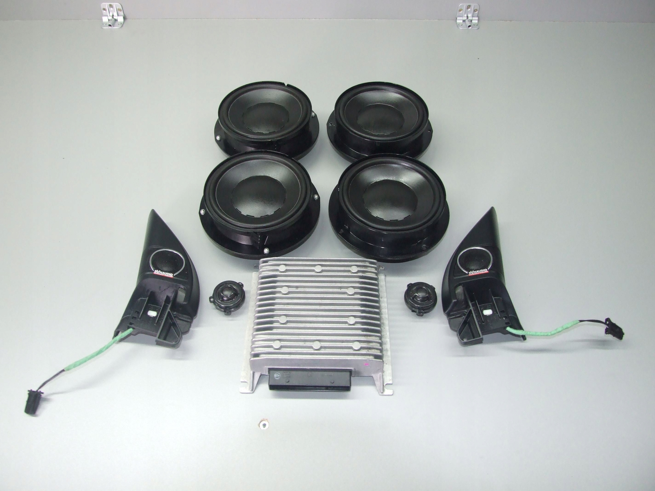 УСИЛИТЕЛЬ ДИНАМИКОВ DYNAUDIO VW GOLF VI 5K0035456