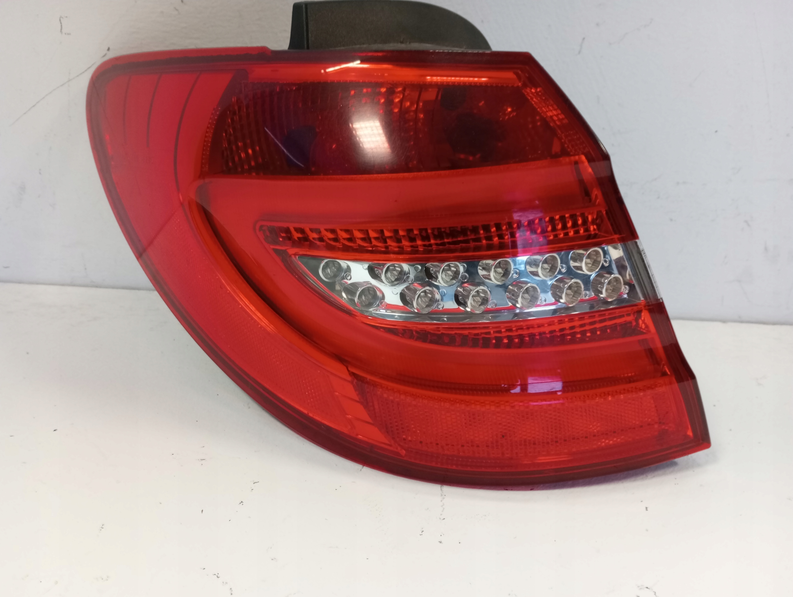 light Mercedes B Klasa 246 2468200564 left
