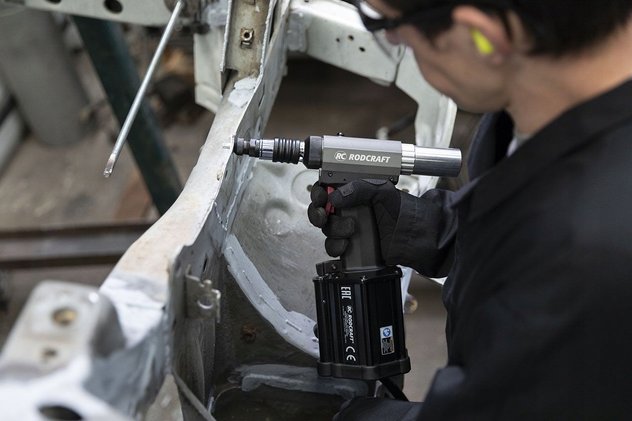 NITOWNICA PNEUMATYCZNA RC6758 RODCRAFT 4.8-7.8 Kod producenta 8951000410