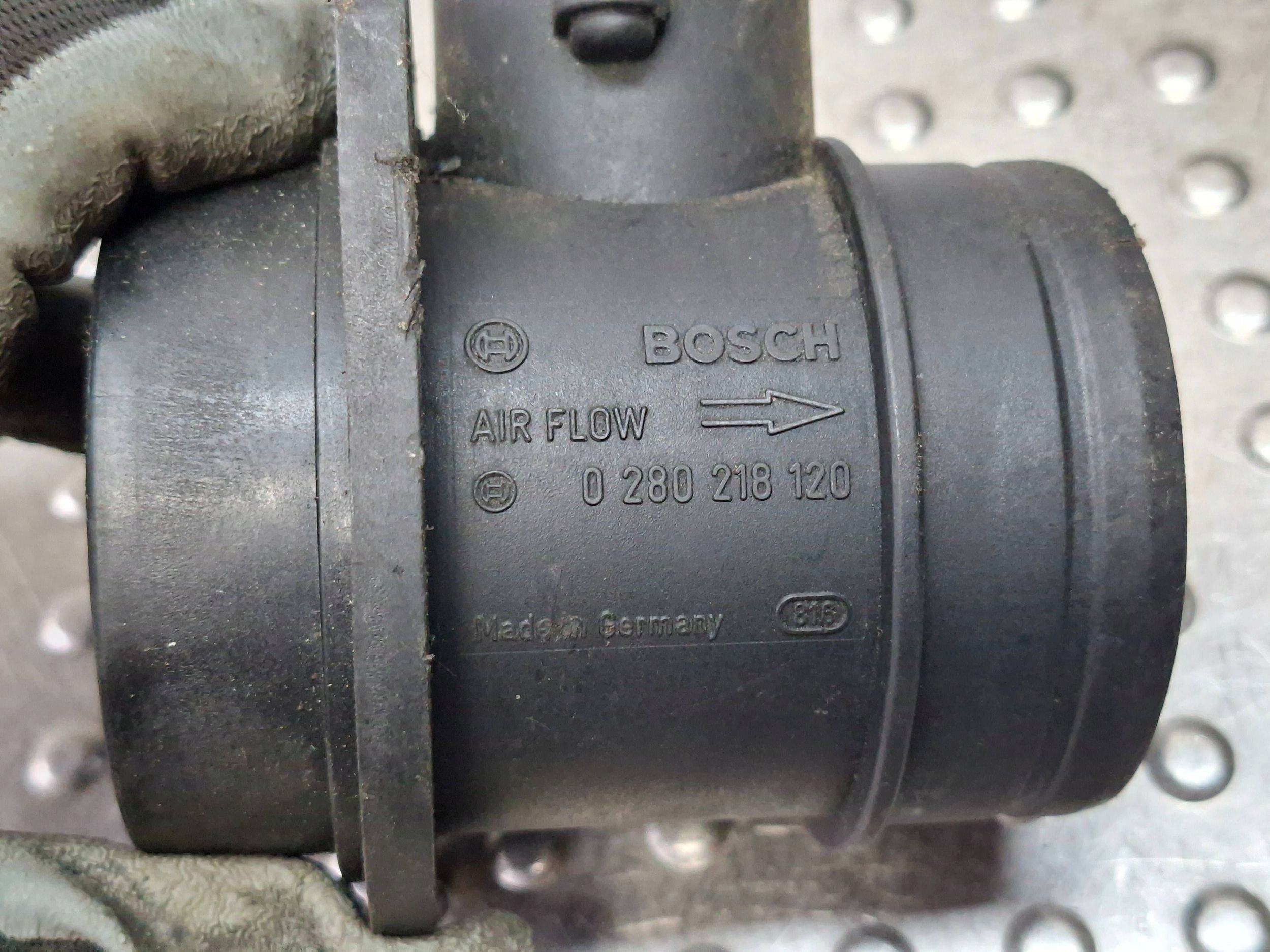flow meter ALFA ROMEO 156 147 00- 1.9 JTD 0280218120