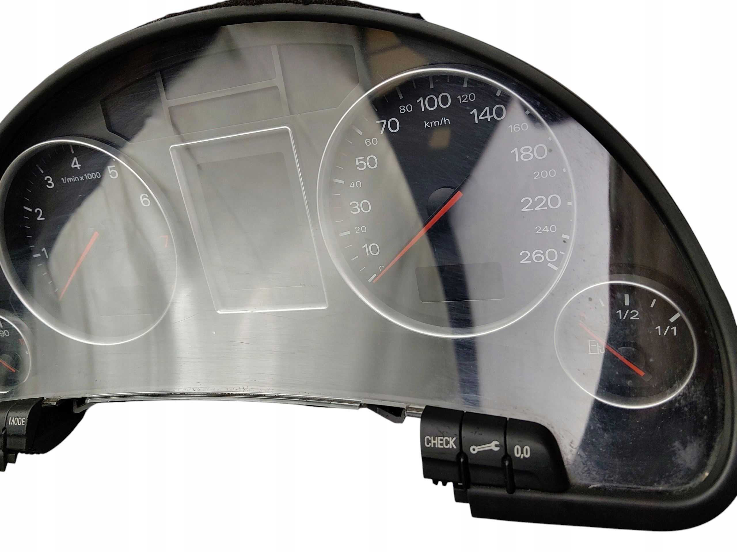 dials AUDI A4 B6 (2000-2006) 2.0 20V 130KM 036901830