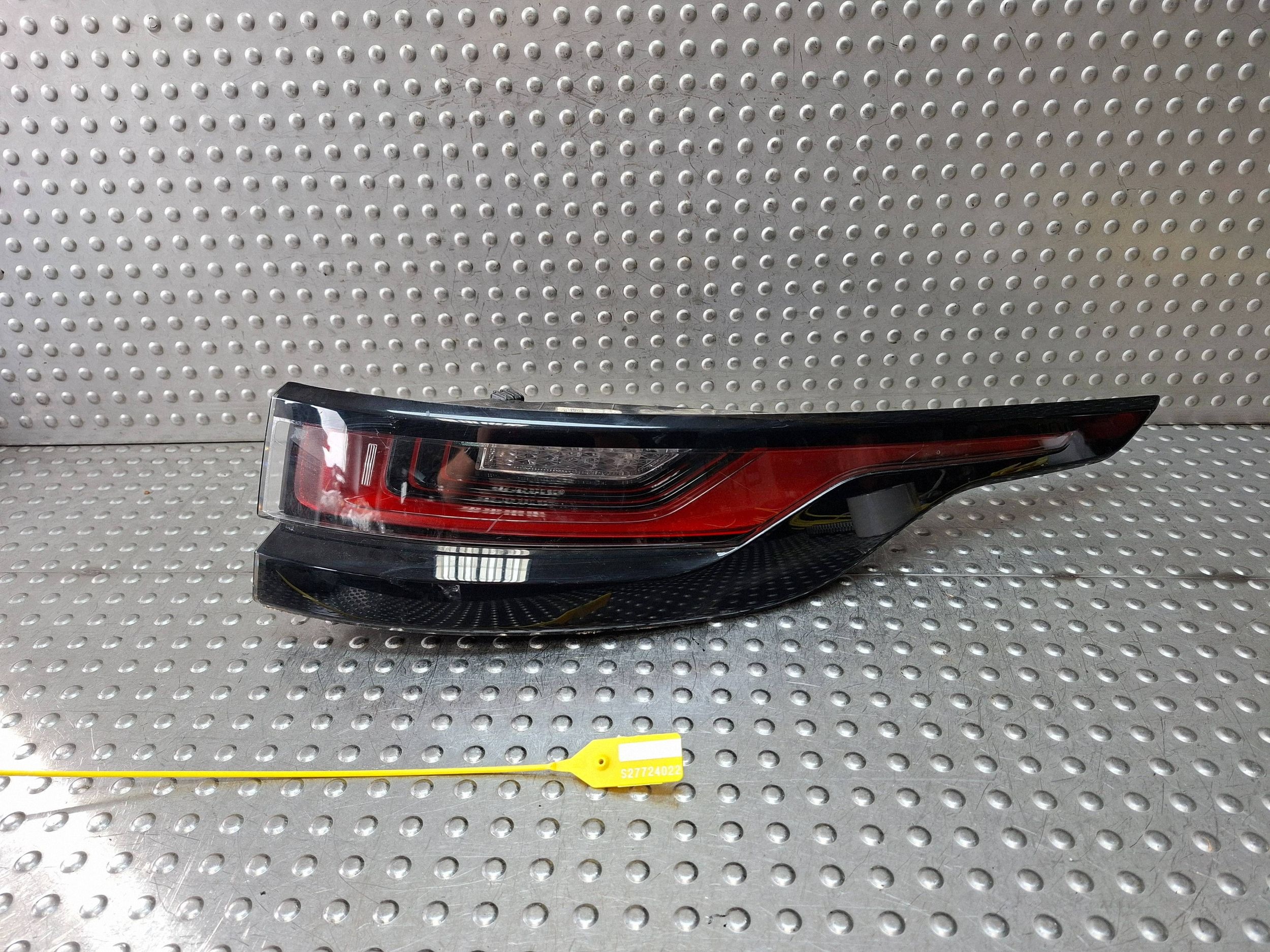 light rear part right LED RANGE ROVER VELAR L560 17-23 EU J8A2-13404-AG