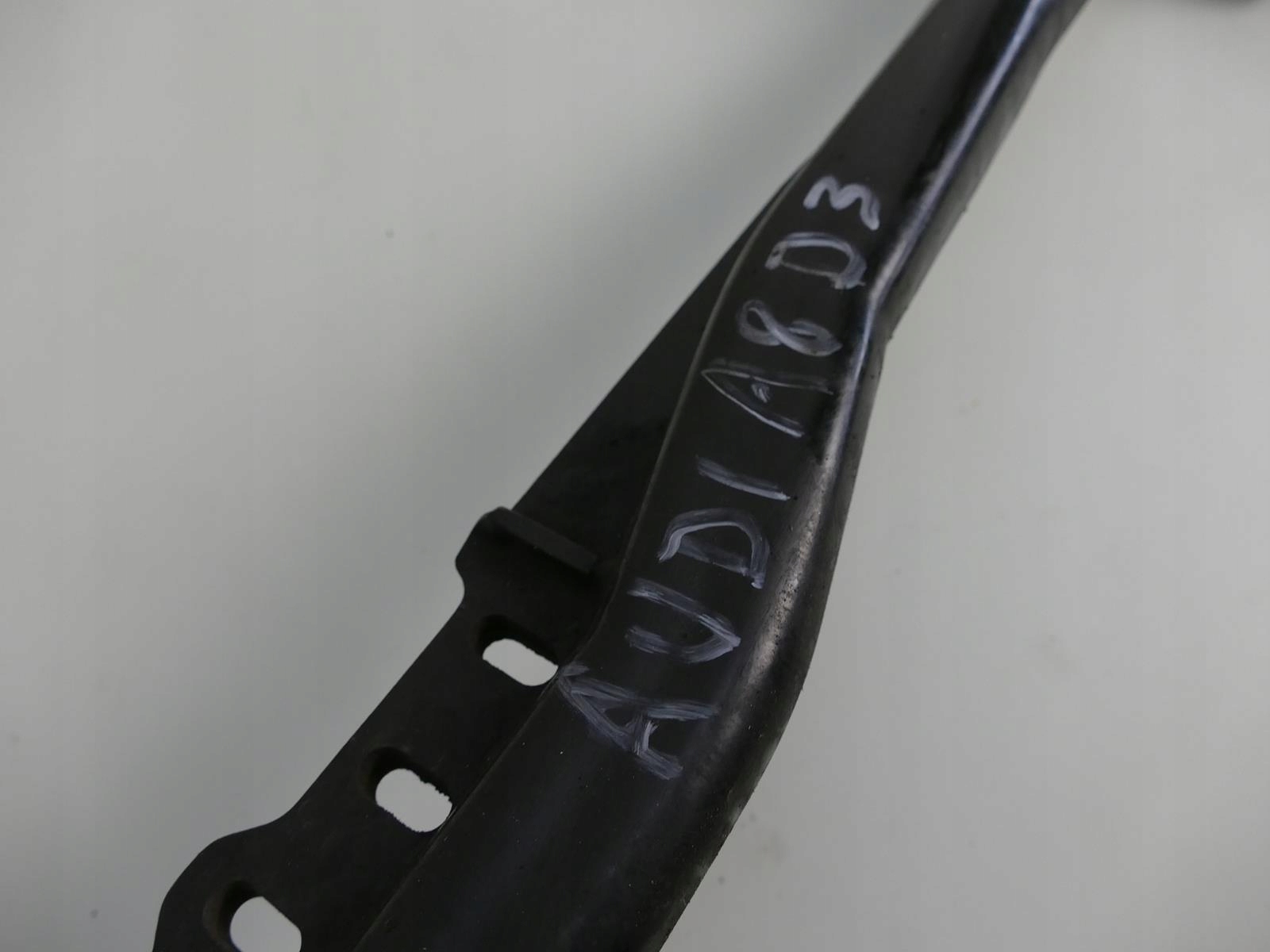 AUDI A8 D3 LIFT 3.0 TDI bumper support limiter