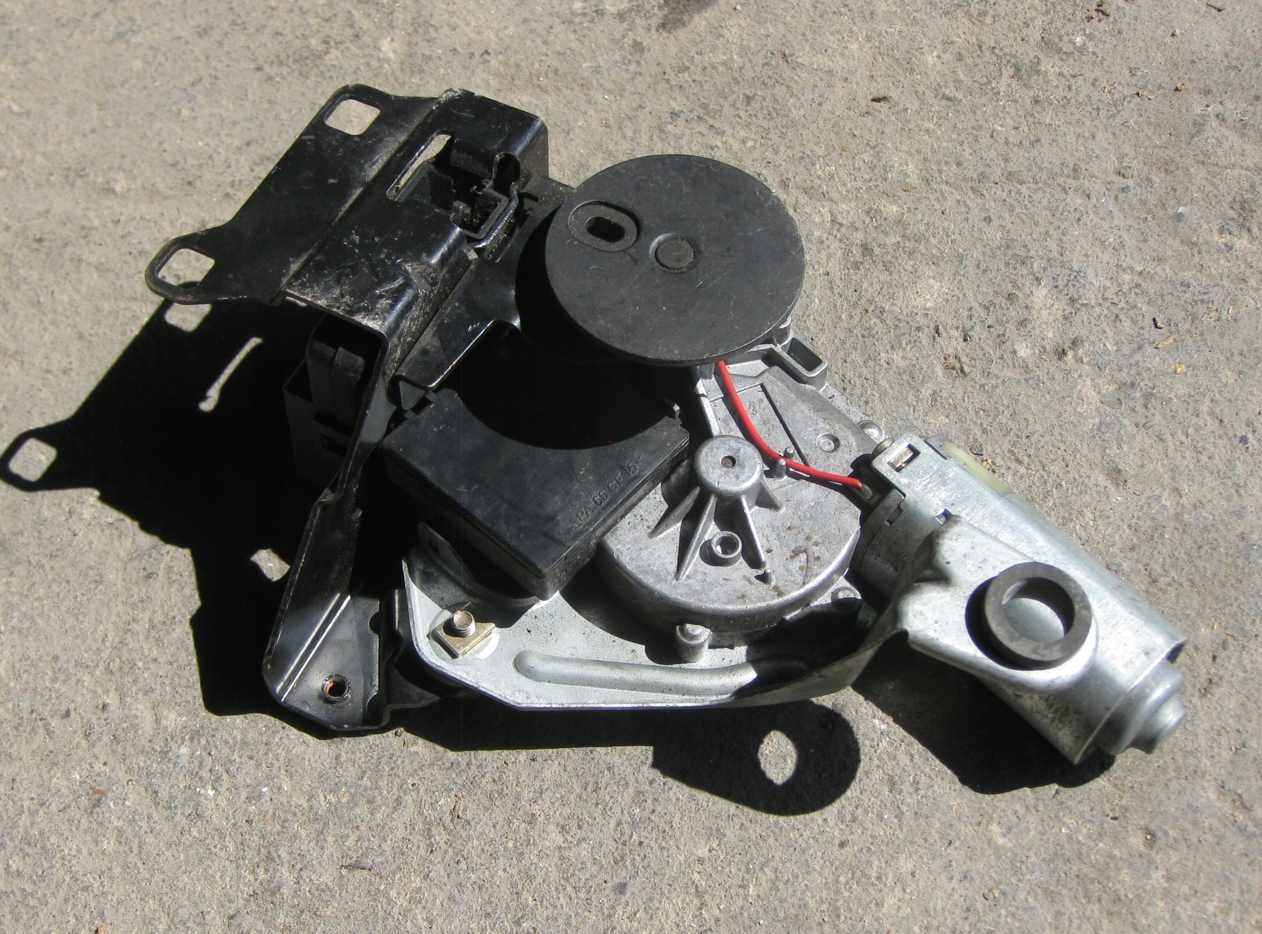 BMW 3 E46 motor törlö ablak far 1397020117