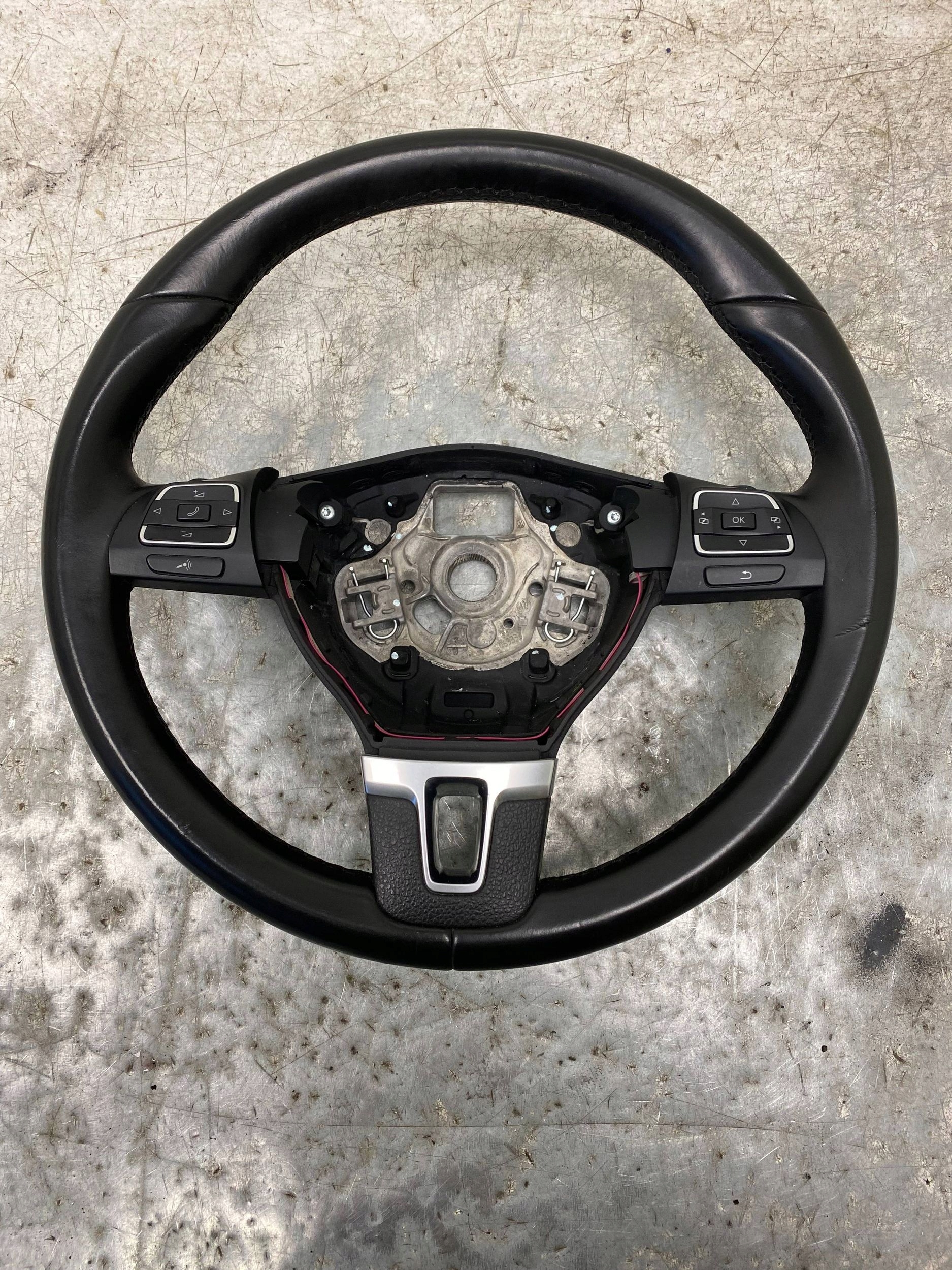 VW PASSAT B7 CC LIFT steering wheel, MULTIFUNKCJA with shifting leather