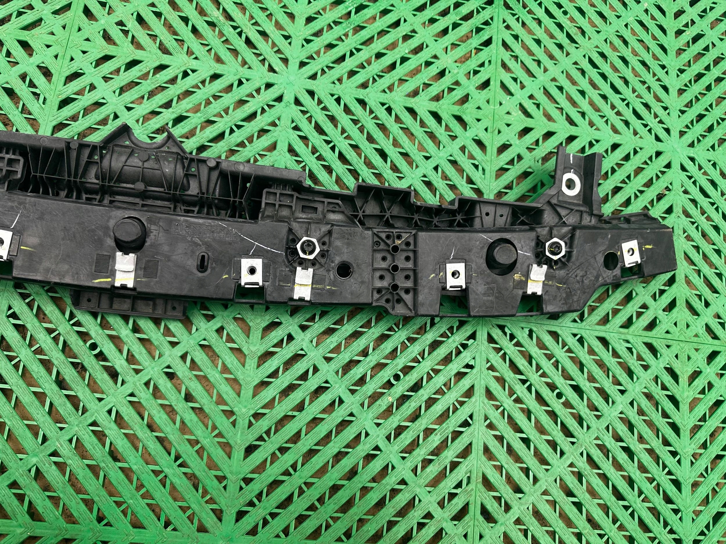 Schlossträger BMW 2 G42 8497294