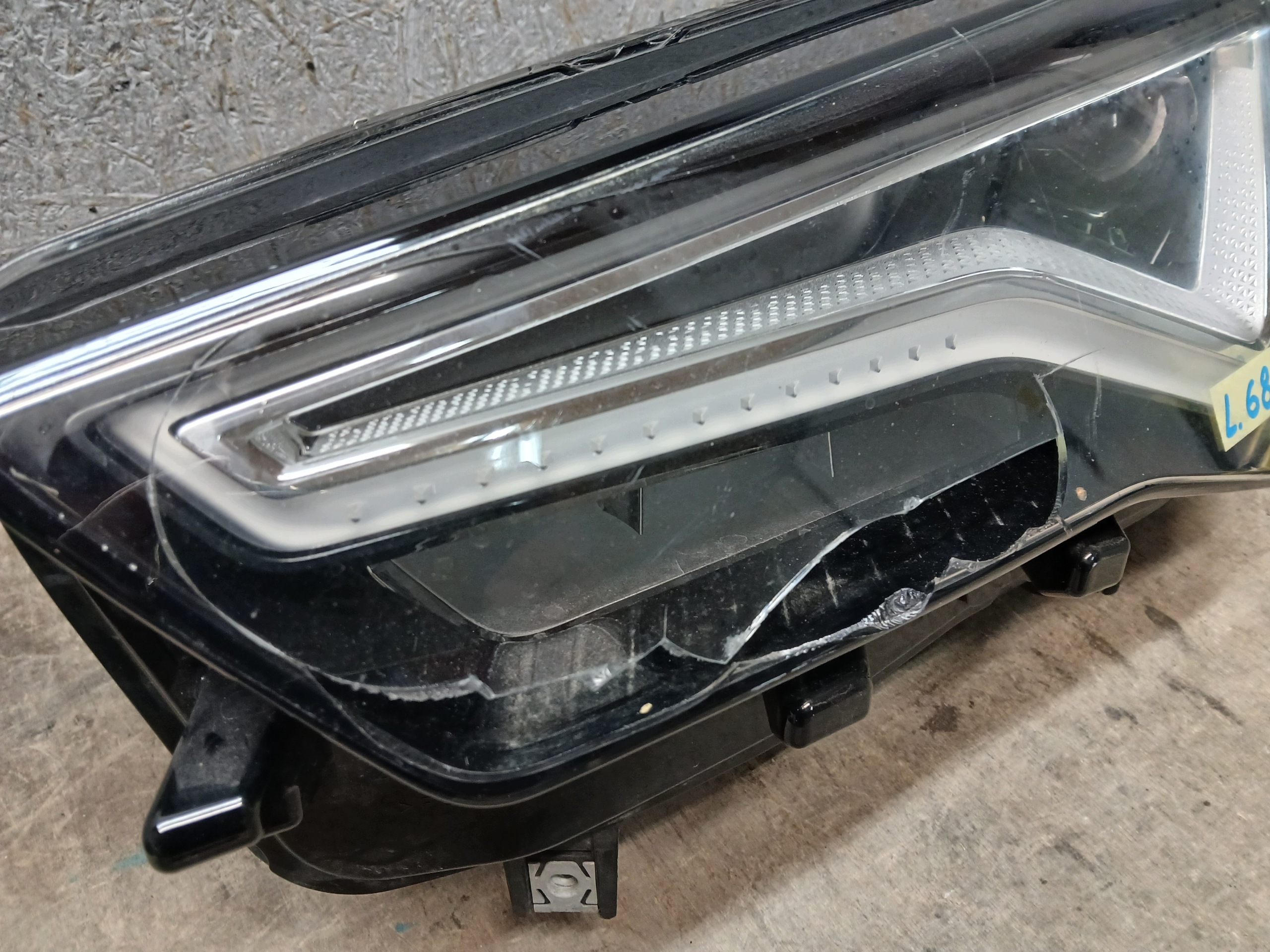 light front left SEAT ATECA LIFT FULL LED 575 20- 575941031B
