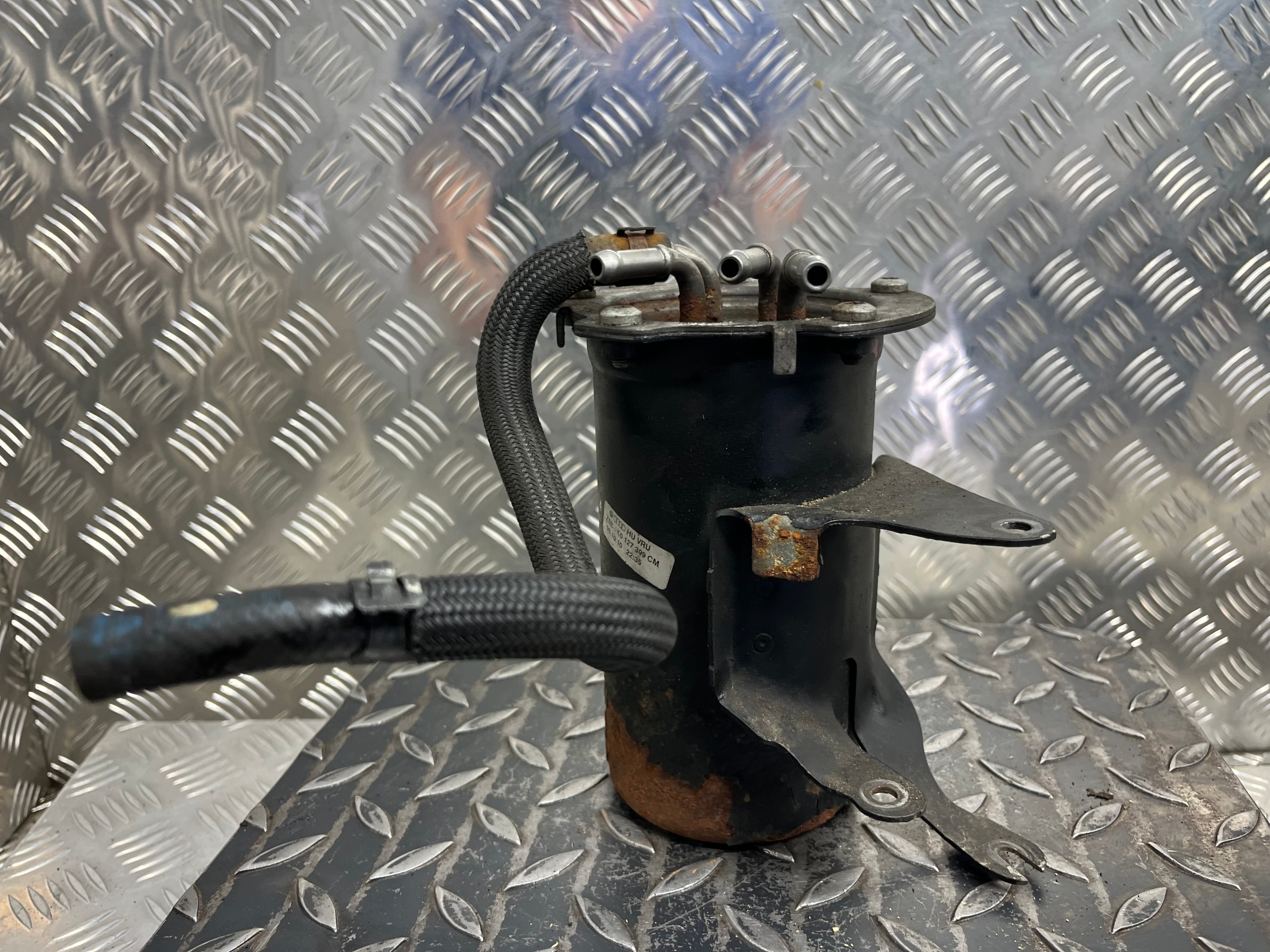 gehäuse filter des kraftstoffsbehälters VOLKSWAGEN GOLF 6 1K0127400L