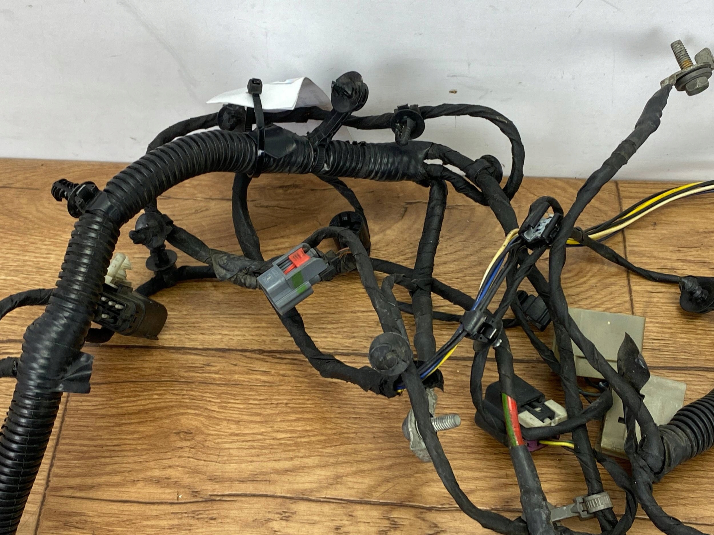 bundle electrical komory of the engine Chevrolet Camaro VI SS 2016+