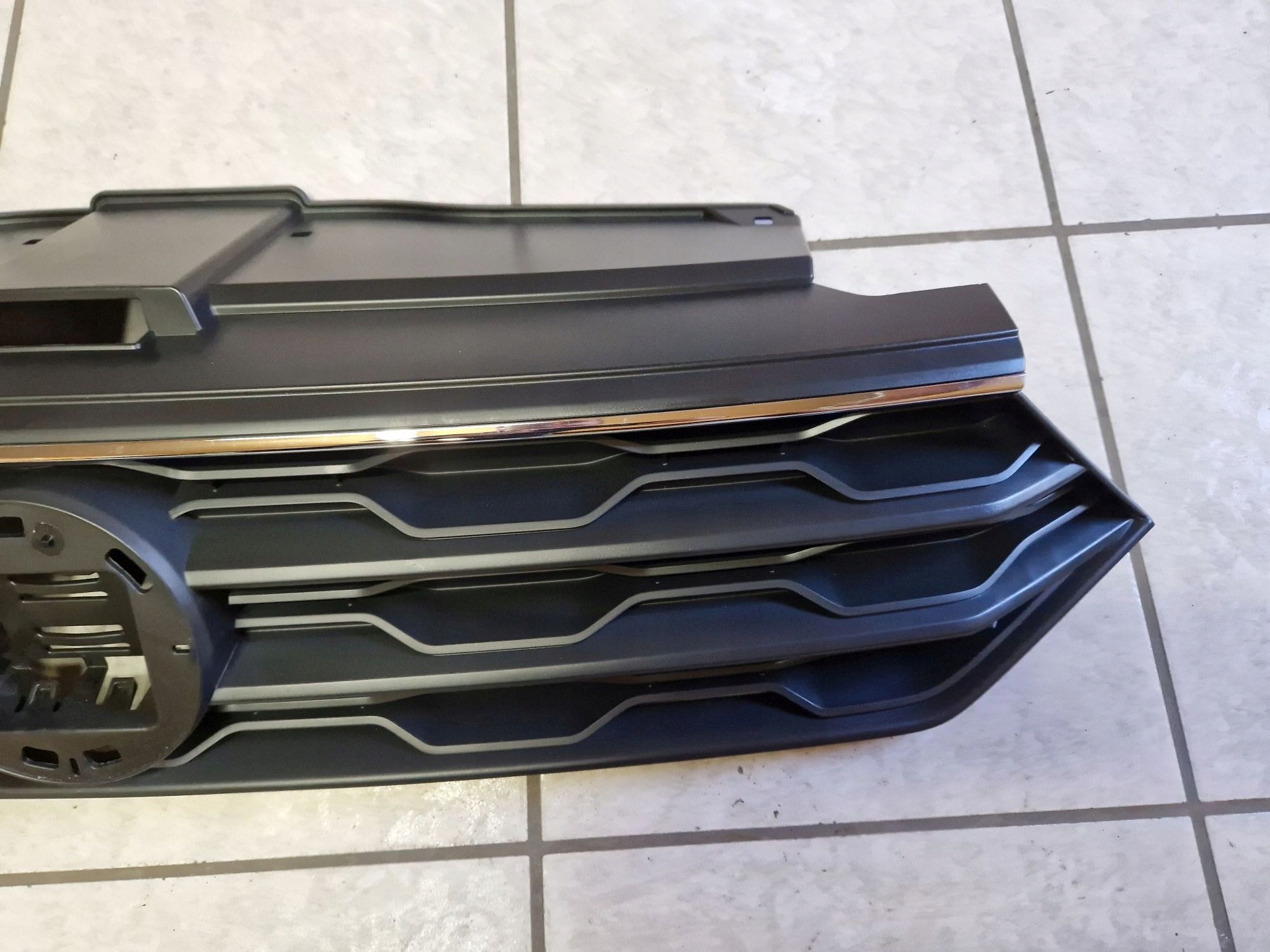 GRILLE VW T-ROC 2017R->