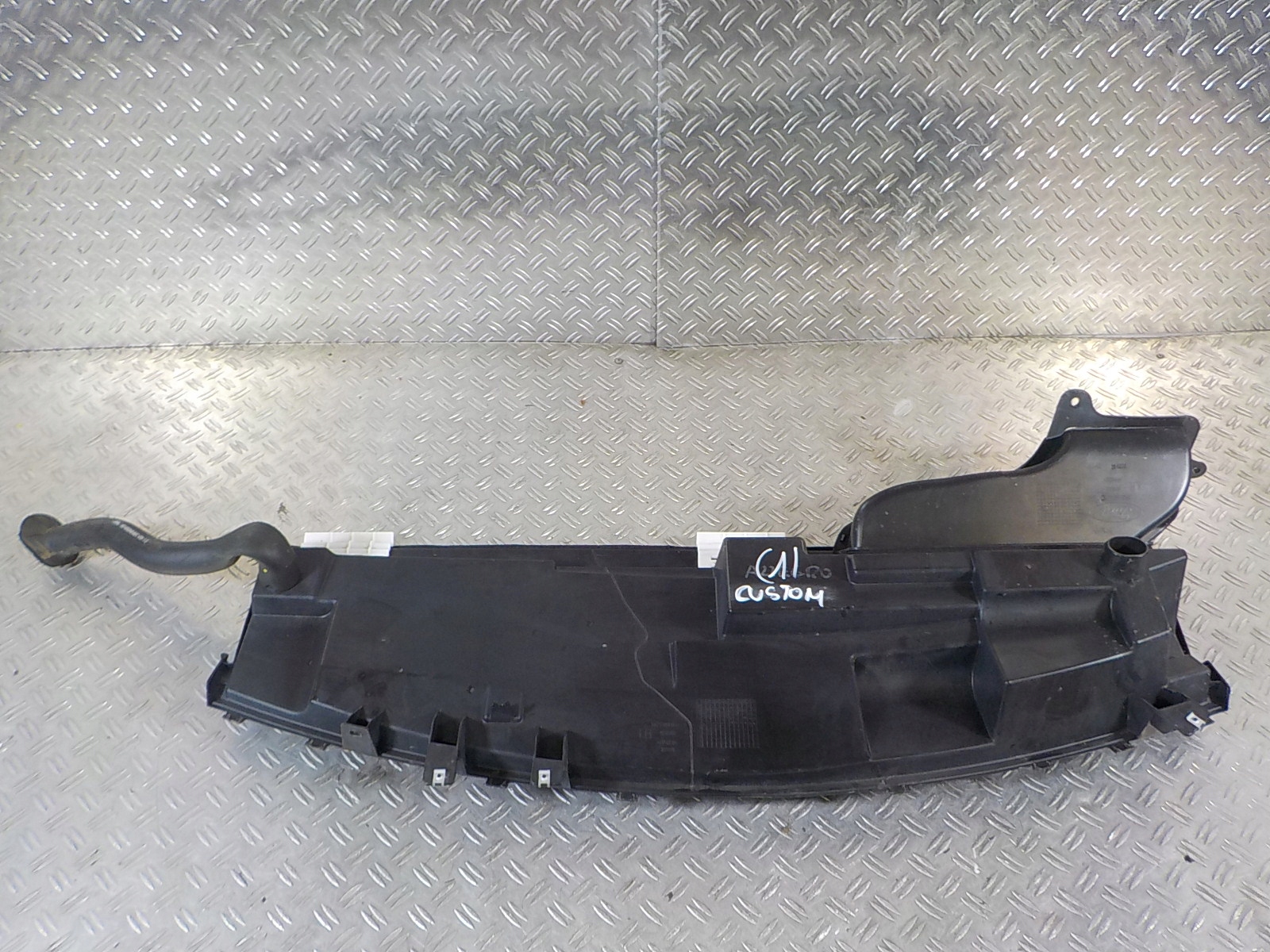 FORD TRANSIT CUSTOM 12- PODSZYBIE Typ samochodu Samochody dostawcze