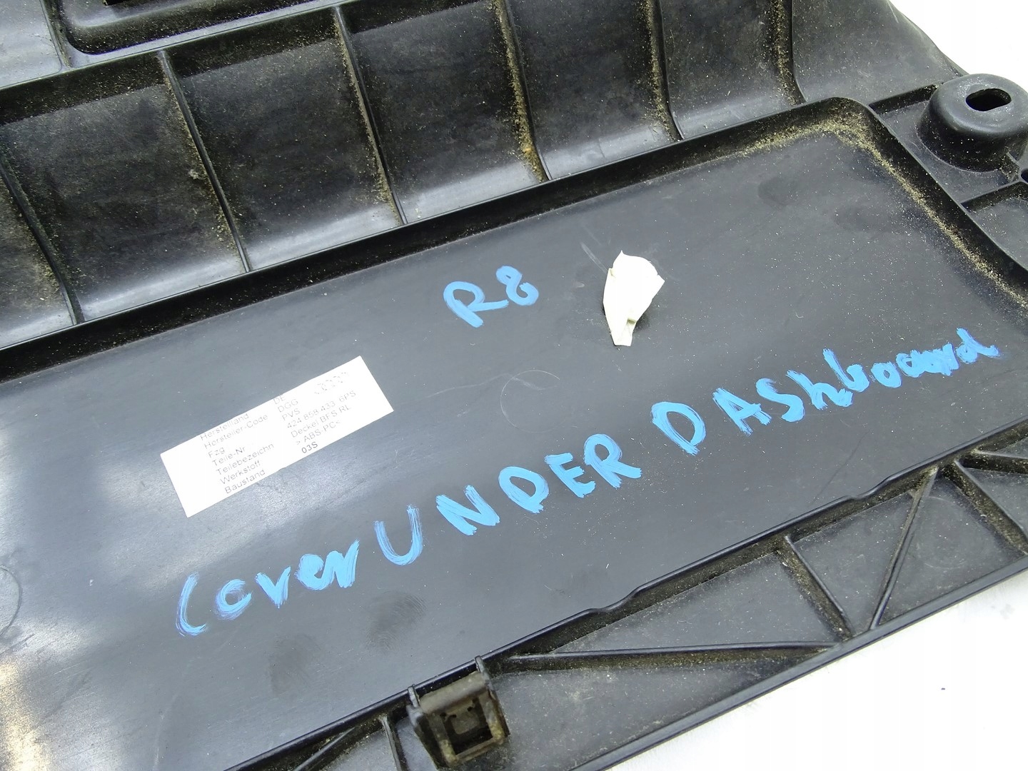 Couverture tablier moteur du tableau de bord Console AUDI R8 420 07- 424858433