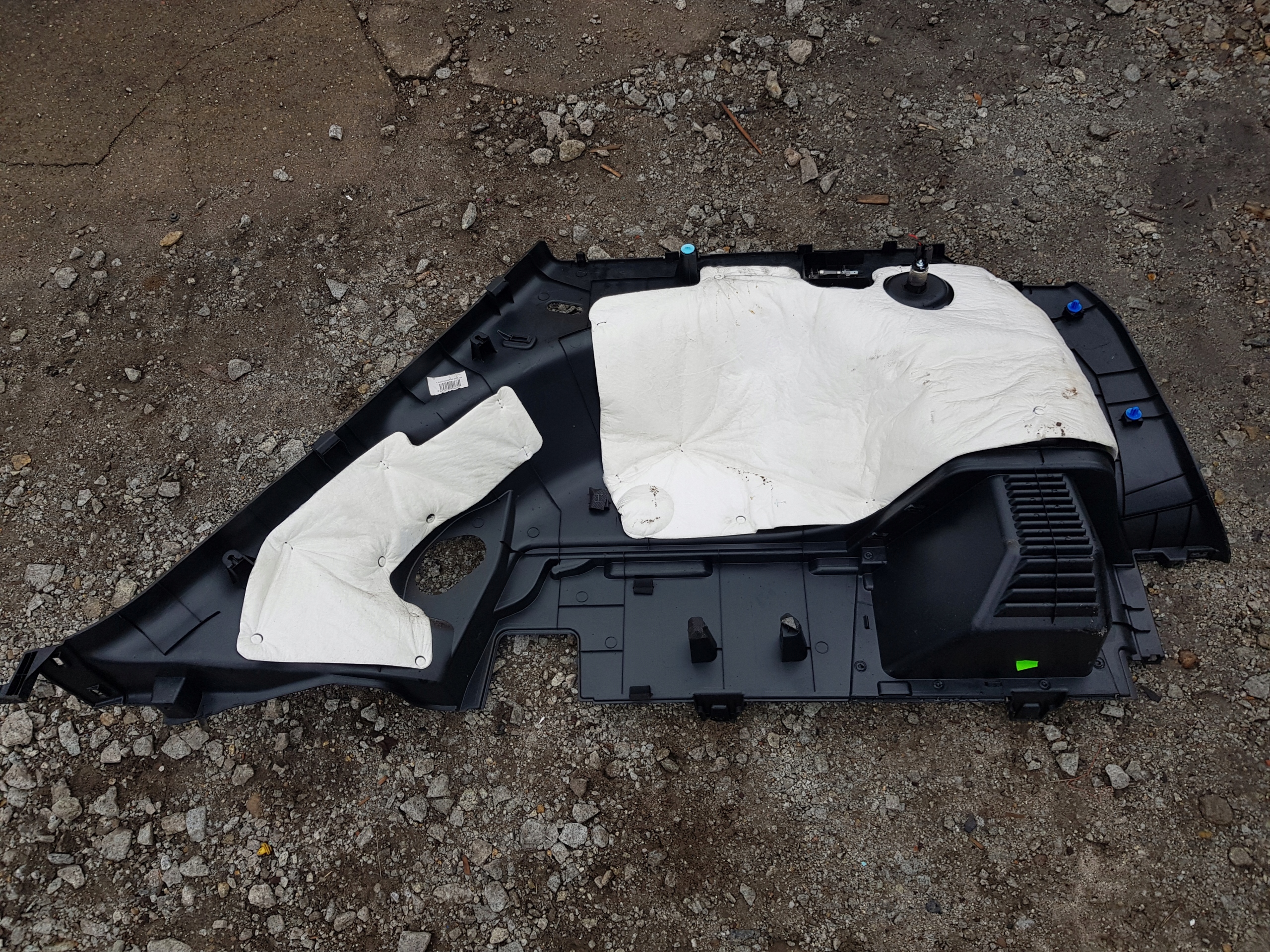 KIA SPORTAGE III boot upholstery L/P