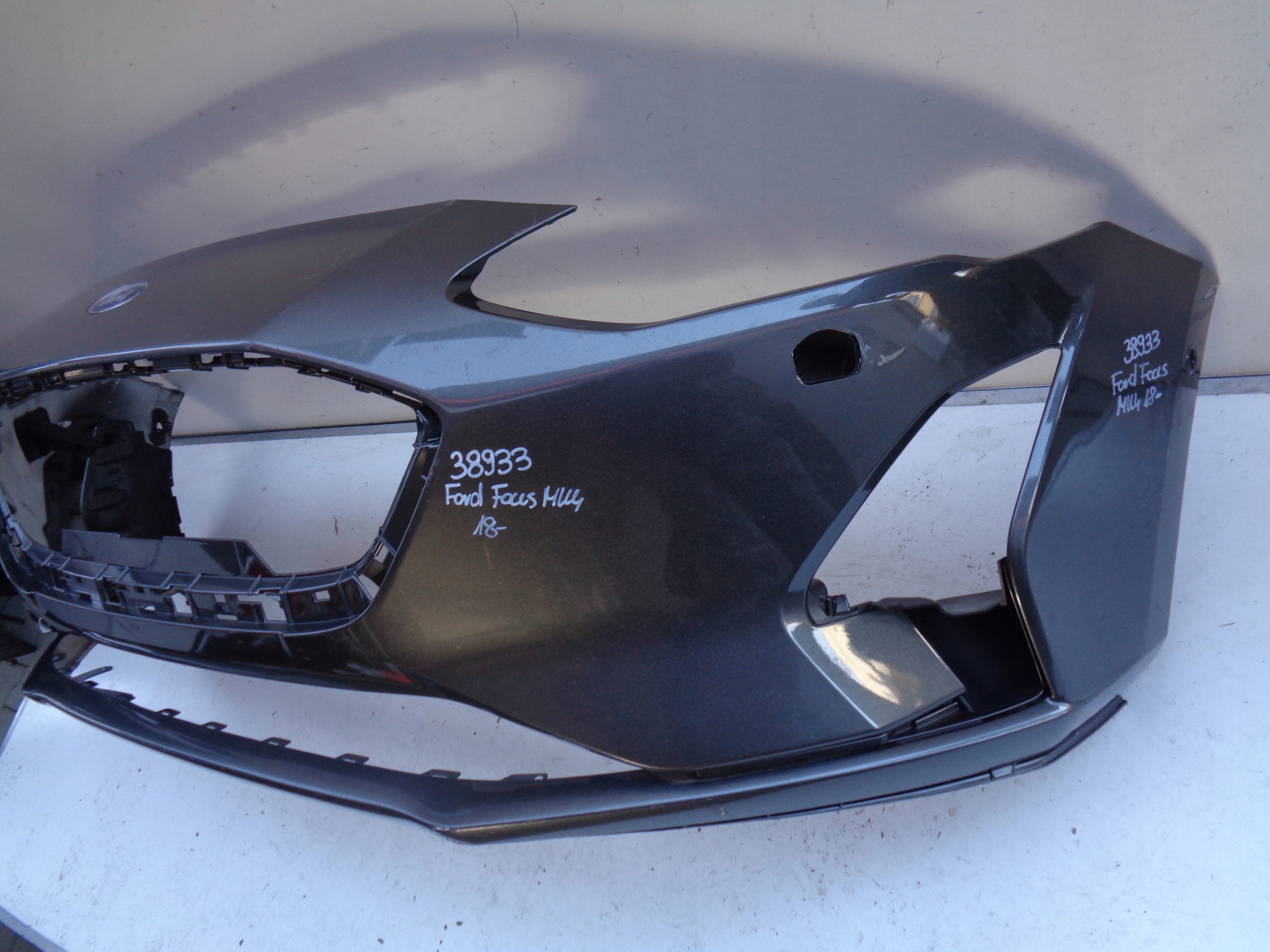 FRONTSTOSSSTANGE FORD FOCUS MK4 18- NR 38933
