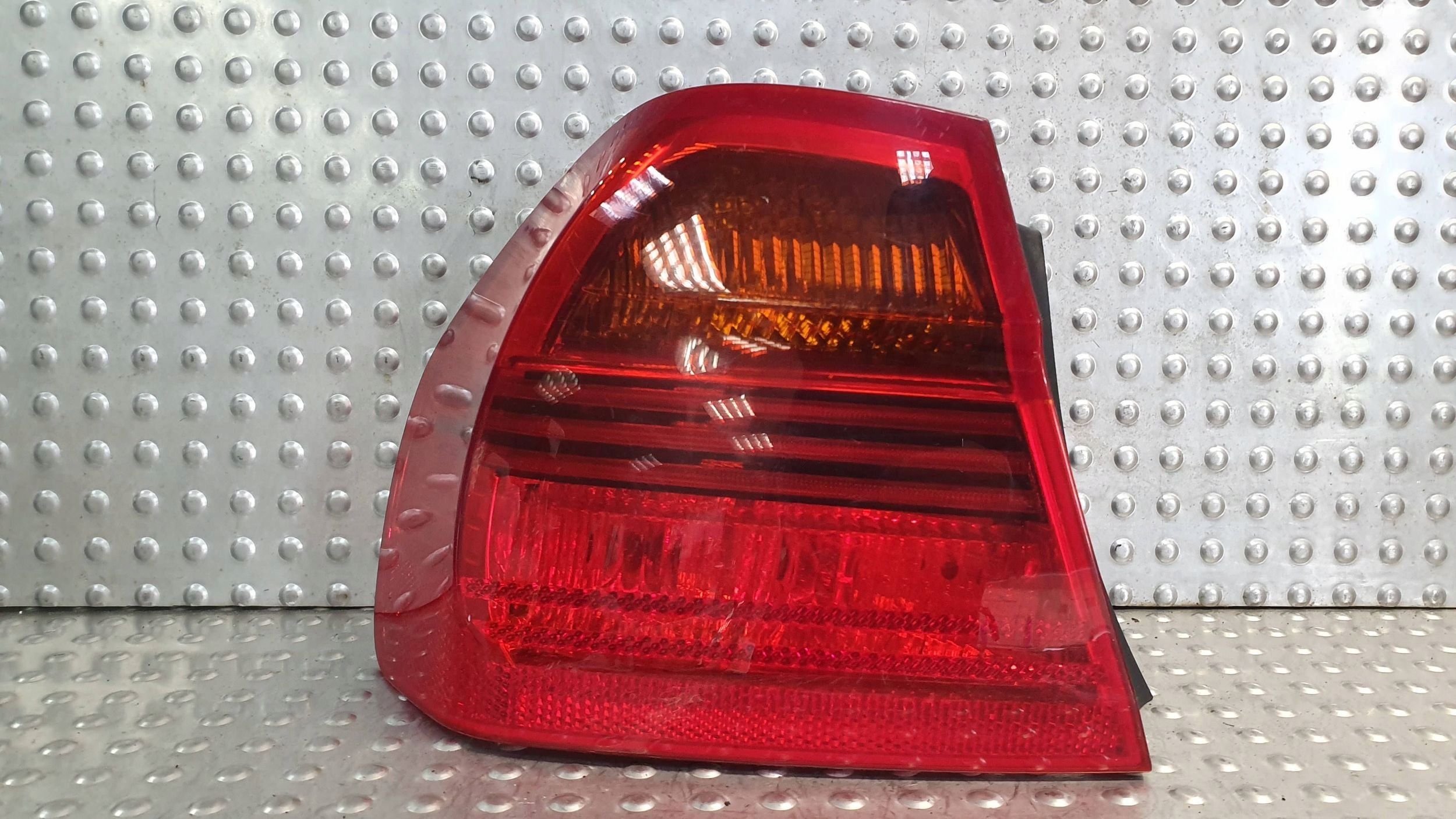 light rear part left BMW 3 E90 6937457 04
