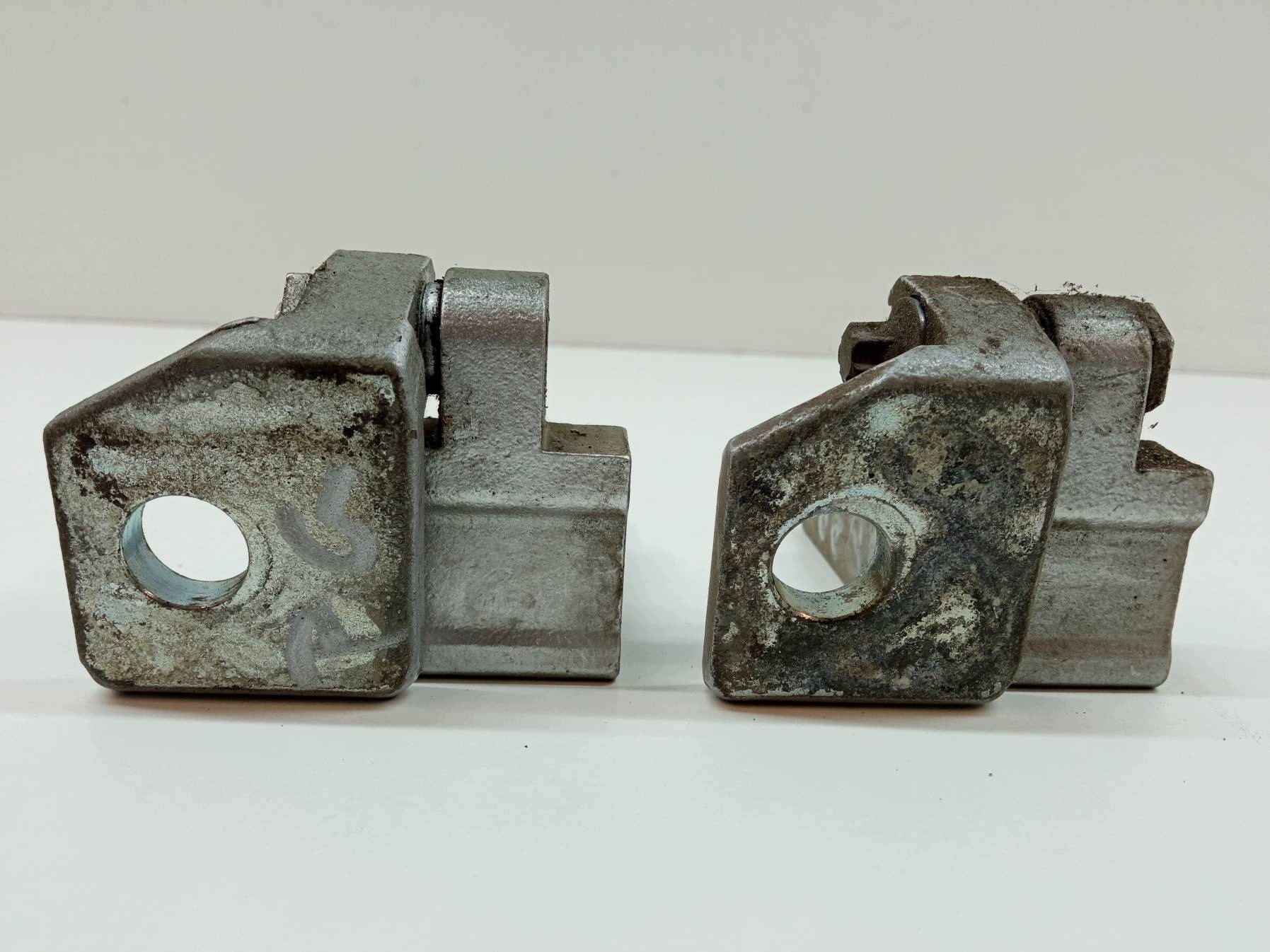 hinge door right front Opel Corsa V (2014- ) E