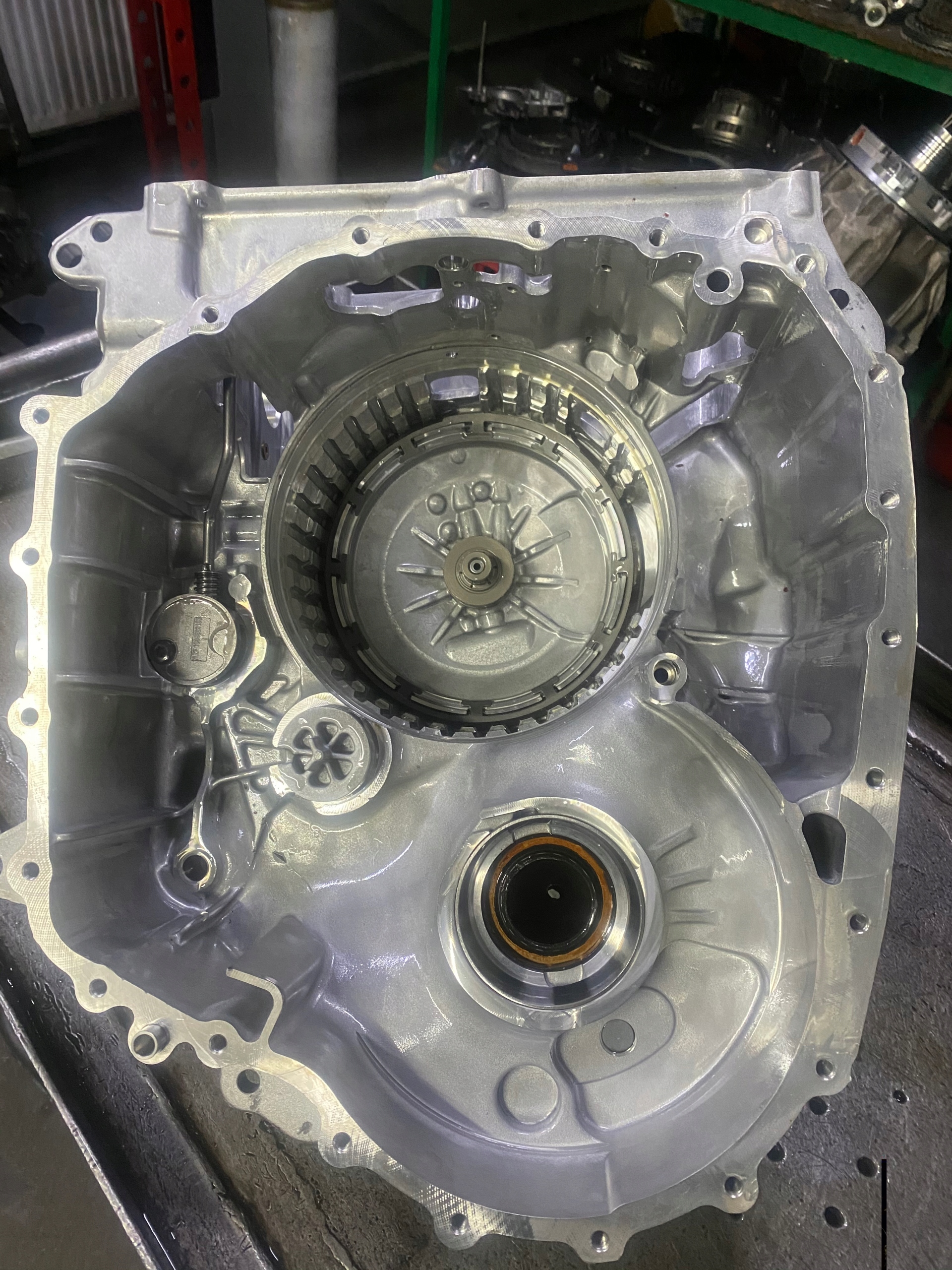 Obudowa skrzyni biegów 9HP48 1094401150 Rodzaj skrzyni Automatyczna