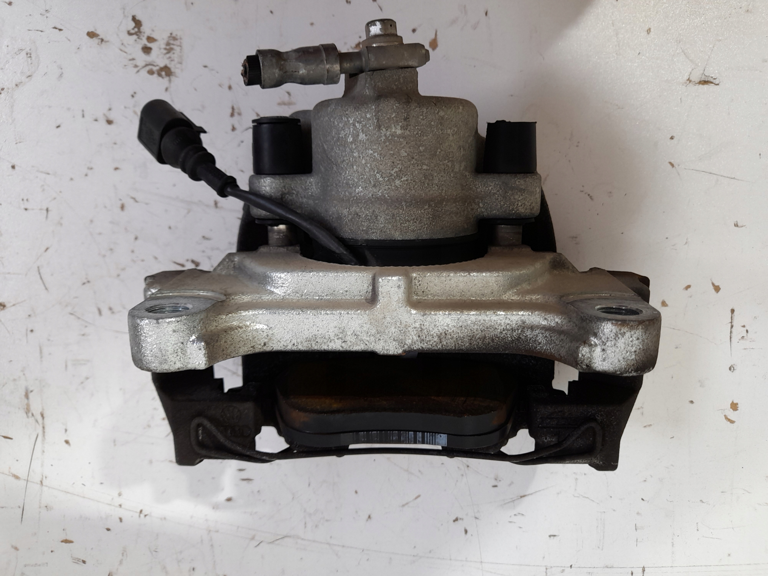 AUDI Q3 VOLKSWAGEN TIGUAN II arm front left VCF257 (B36)