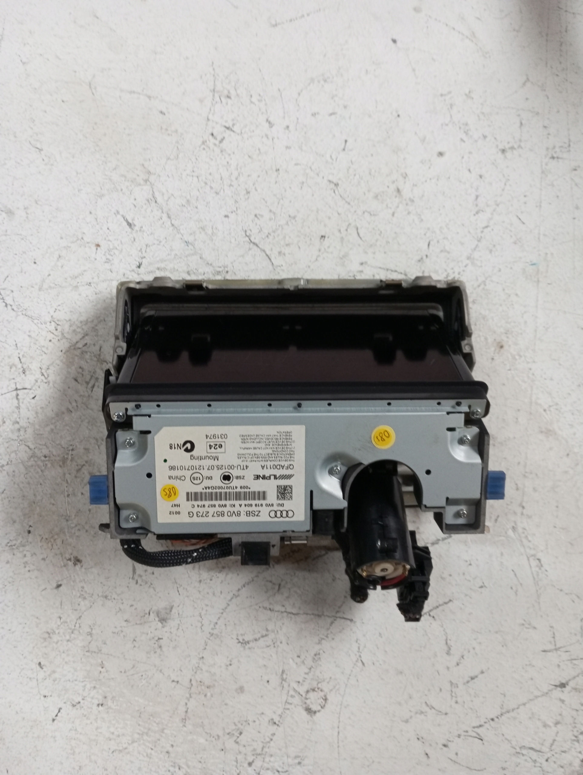 display RADIA EKRAN AUDI A3 8V0 8V0857273G