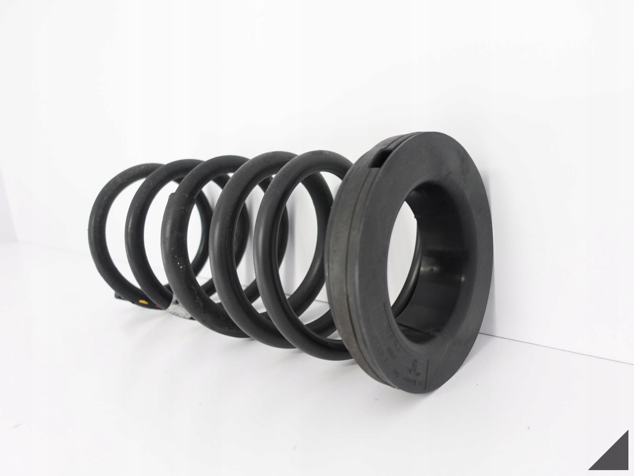 MERCEDES G-KLASA G63 AMG W463 shock absorber spring