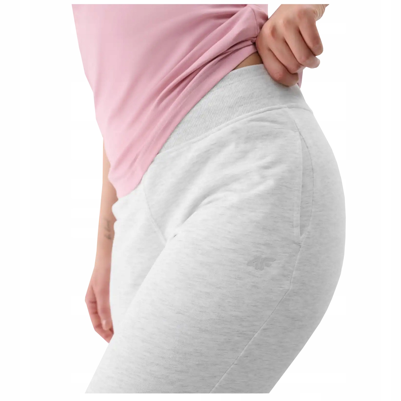 SPODNIE DRESOWE DAMSKIE 4F SPORTOWE JOGGERY F606 DRES ZE ŚCIĄGACZEM M Kod producenta 4FWSS24TTROF606-27M