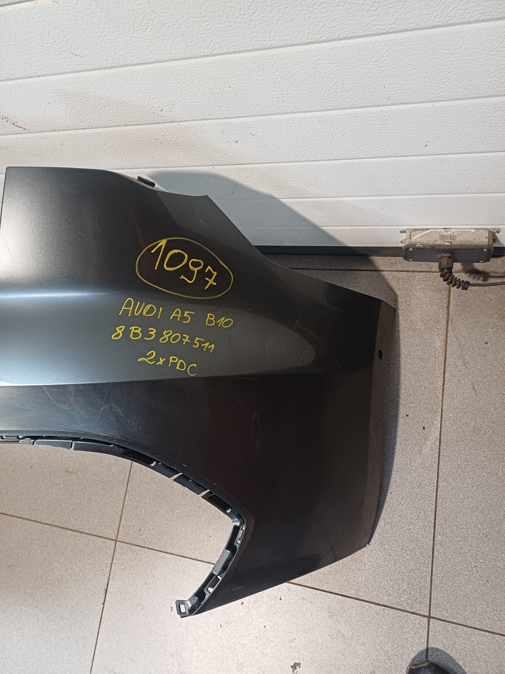 bumper rear part rear AUDI A5 B10 8B3807511 2 X PDC