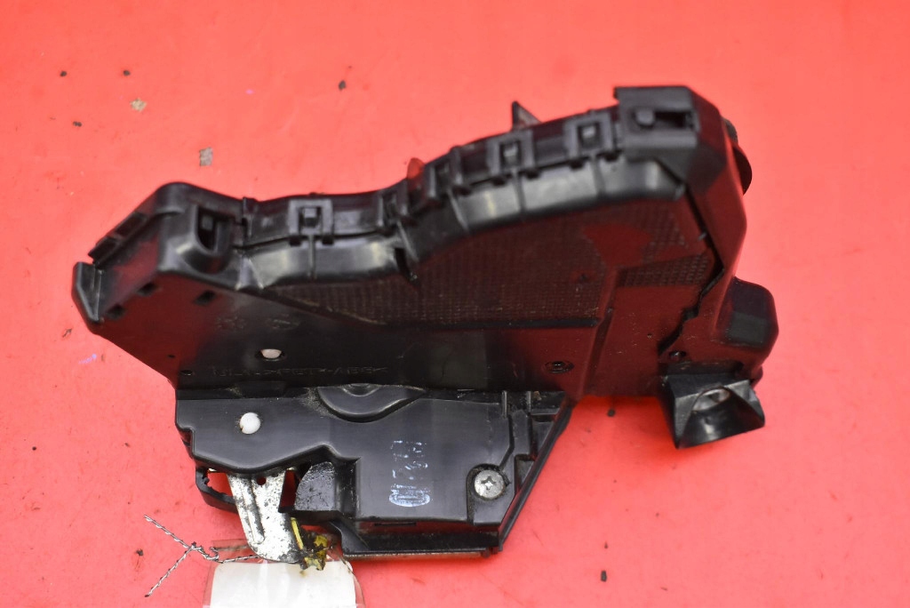 lock door left front front EU TOYOTA AURIS 1 and 10-12