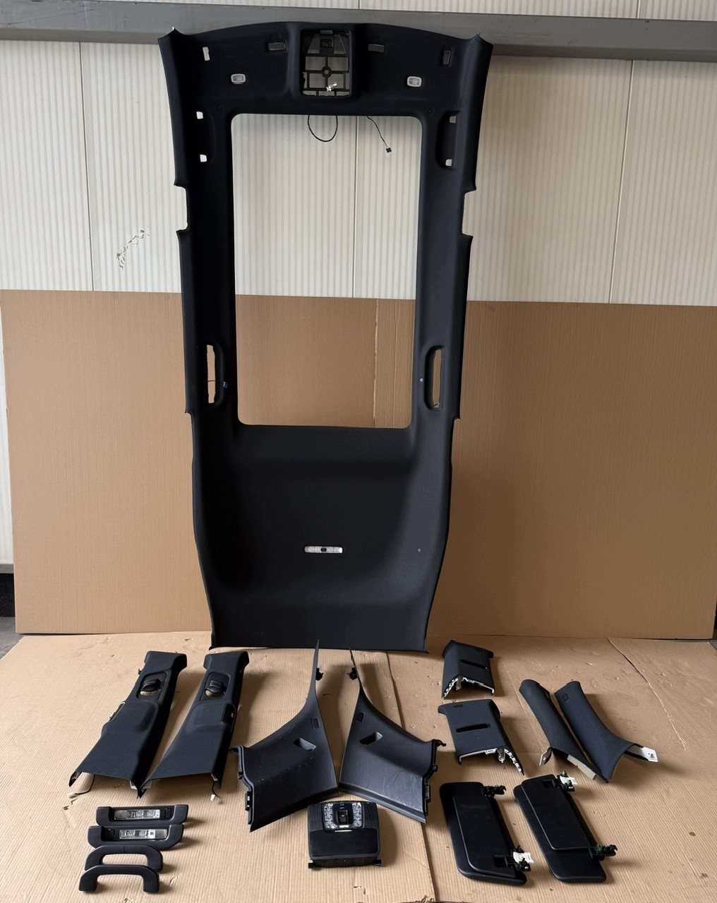 IDEALNA CIELO INTERNO KPL. PANORAMA MERCEDES GLS X167 1