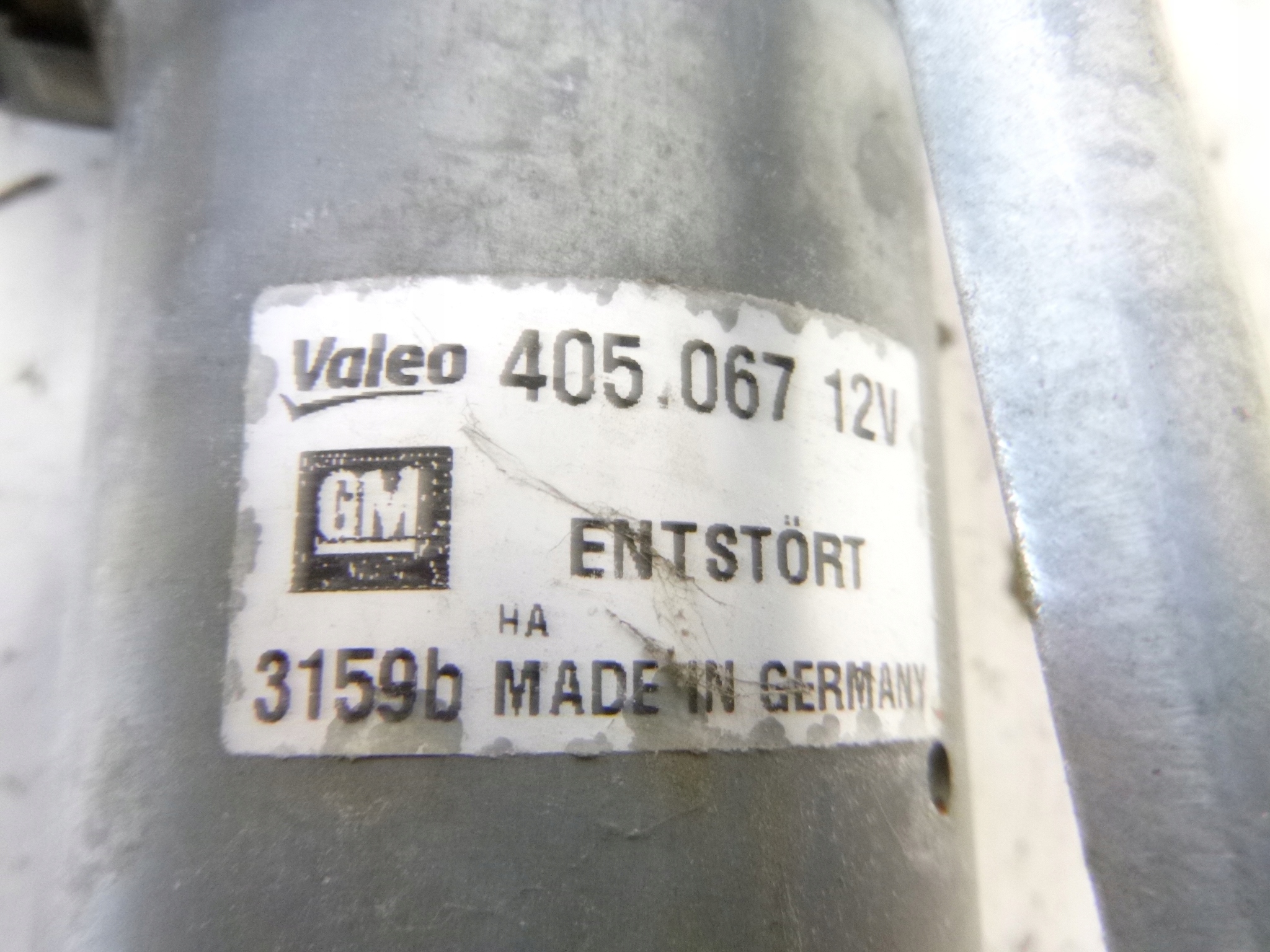 Wischergestänge vorne Opel Corsa D 2009r. 13182340