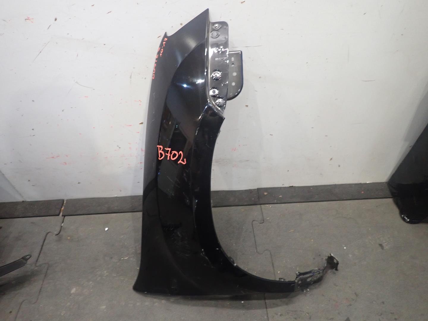 fender front front right DACIA DUSTER 2010-2017