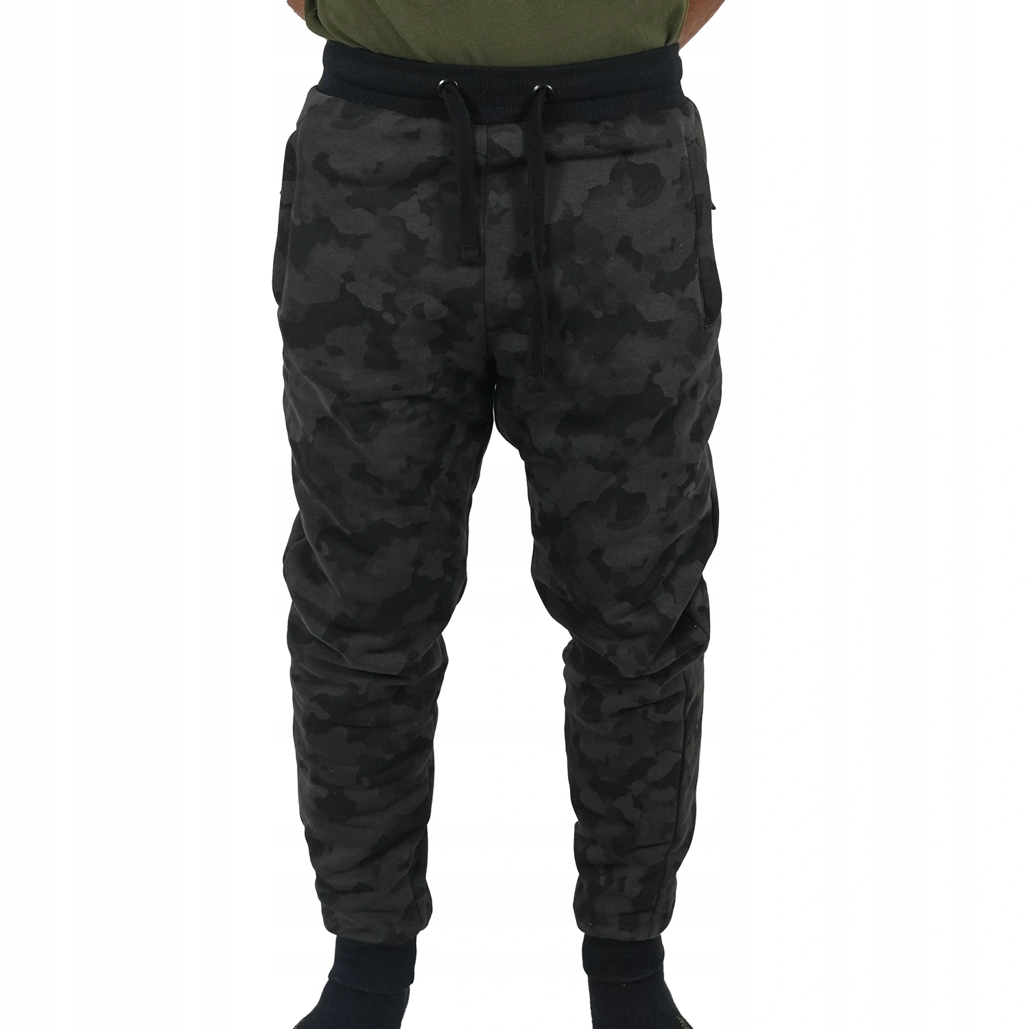 Mikbaits tepláky Black Camou Jogger Sherpa Velikost: M