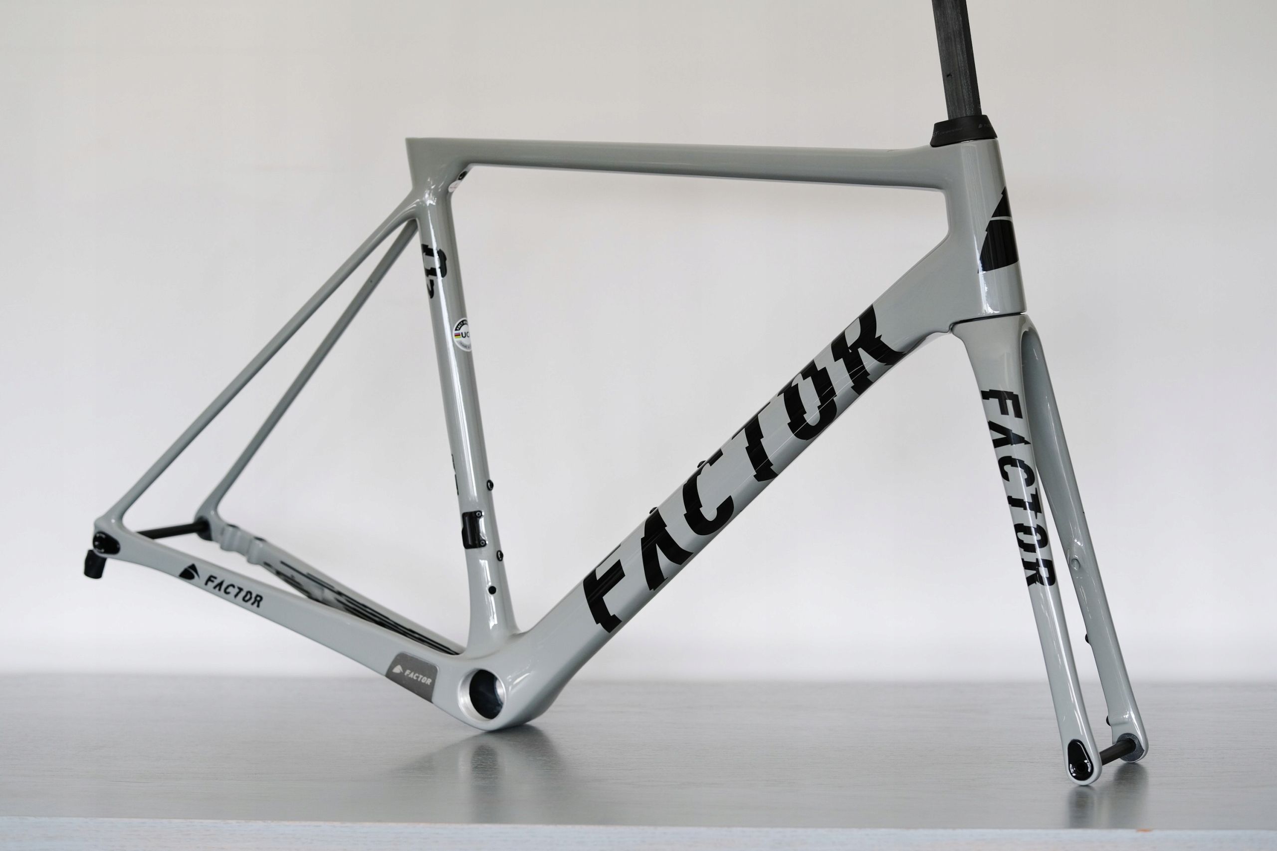 Rama FACTOR O2 Disc k. Shattered Grey, r. 52