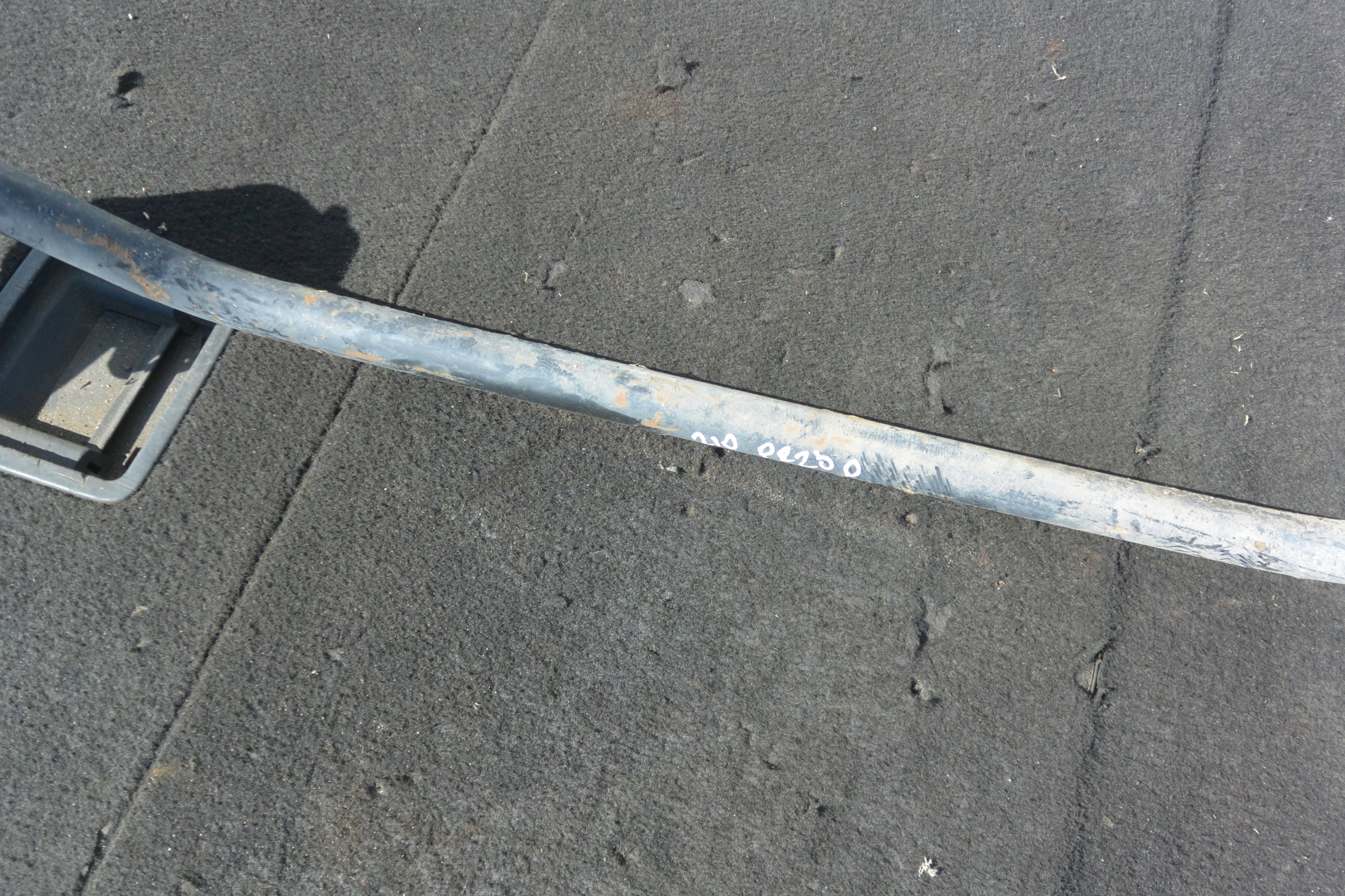stabilizer rod front MERCEDES E-KLASA W210