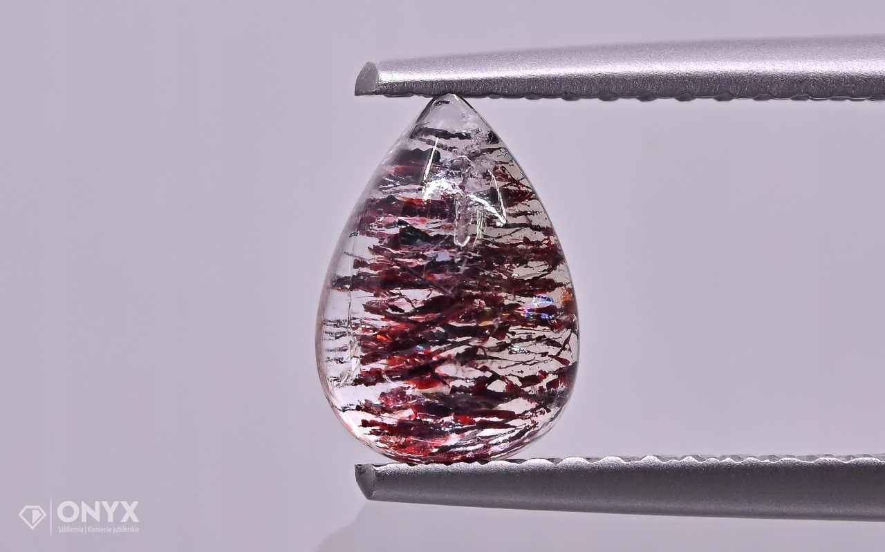 Jahodový křemen kabošon slza 8,5x6 mm