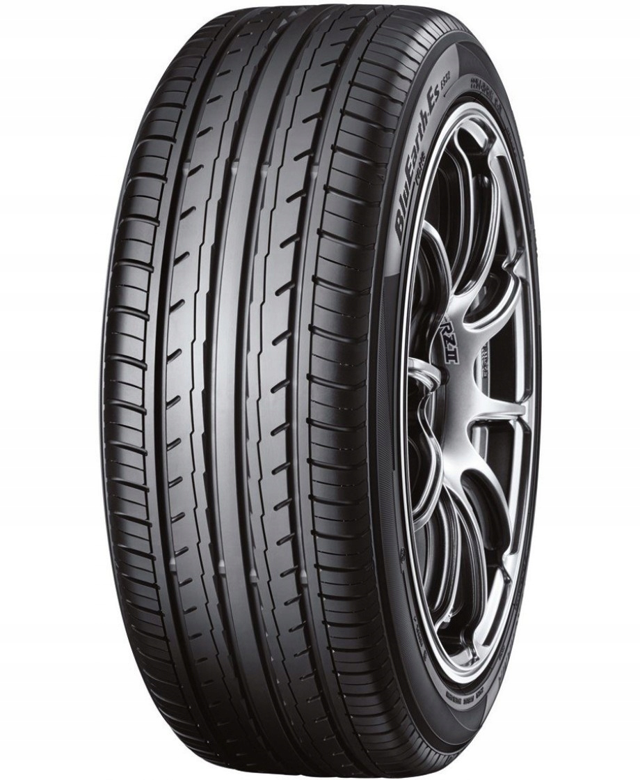 Yokohama Bluearth-es ES32 205/60 R16 92 H