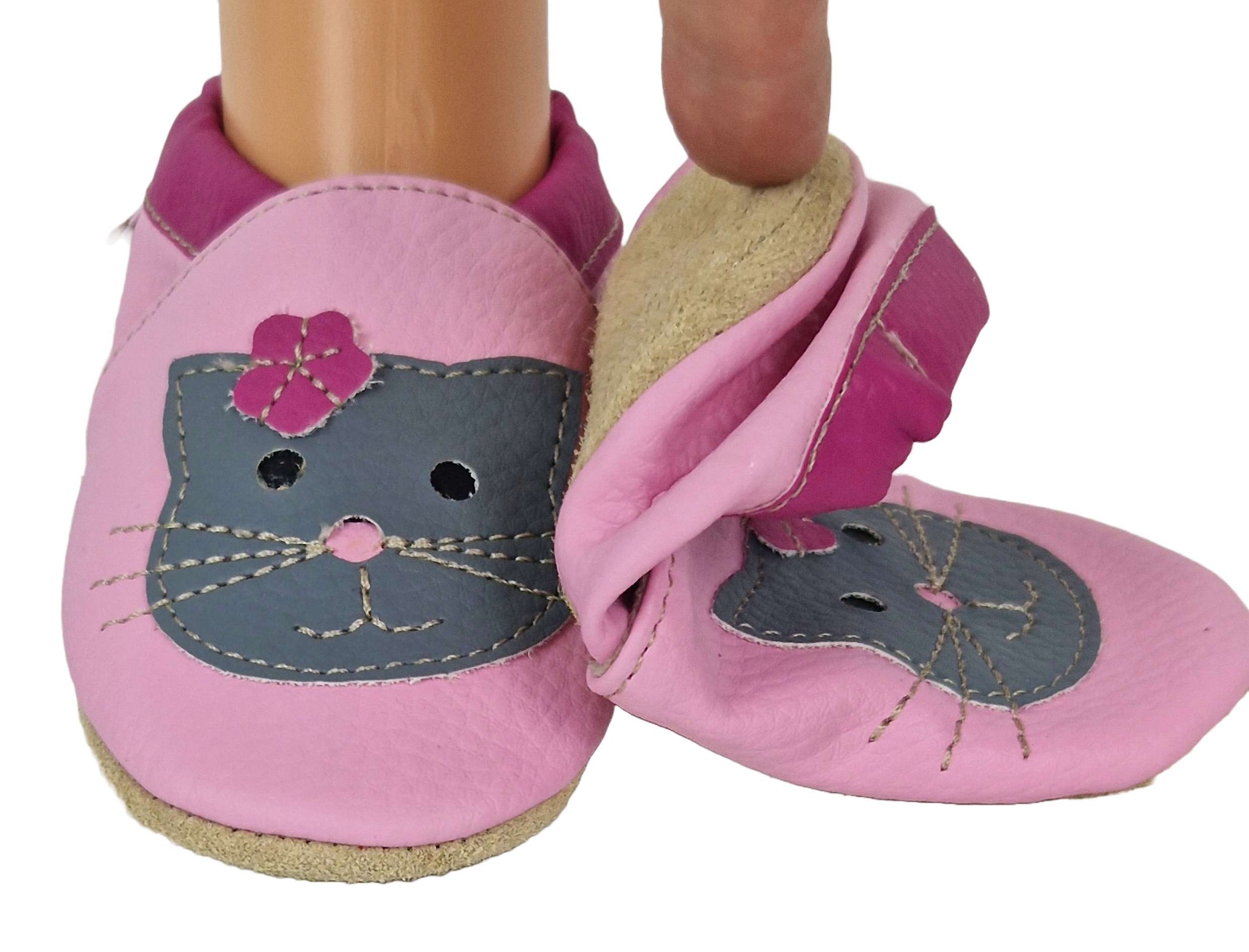 Kapcie Dreptulki paputki ciapki z kotkiem R.26 Odcień blady róż