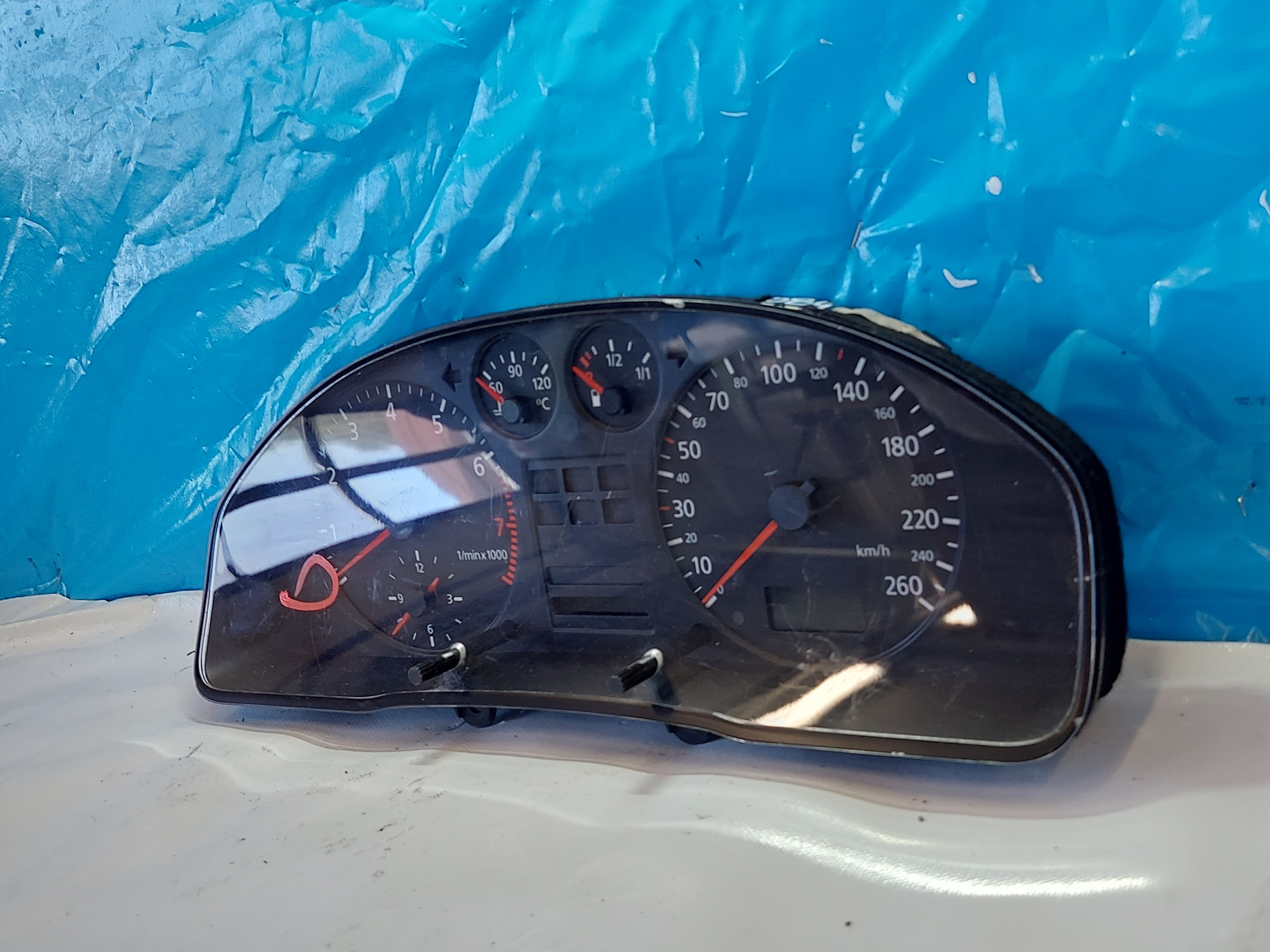 dials clock AUDI A4 B5 1.6 B 8D0919861C
