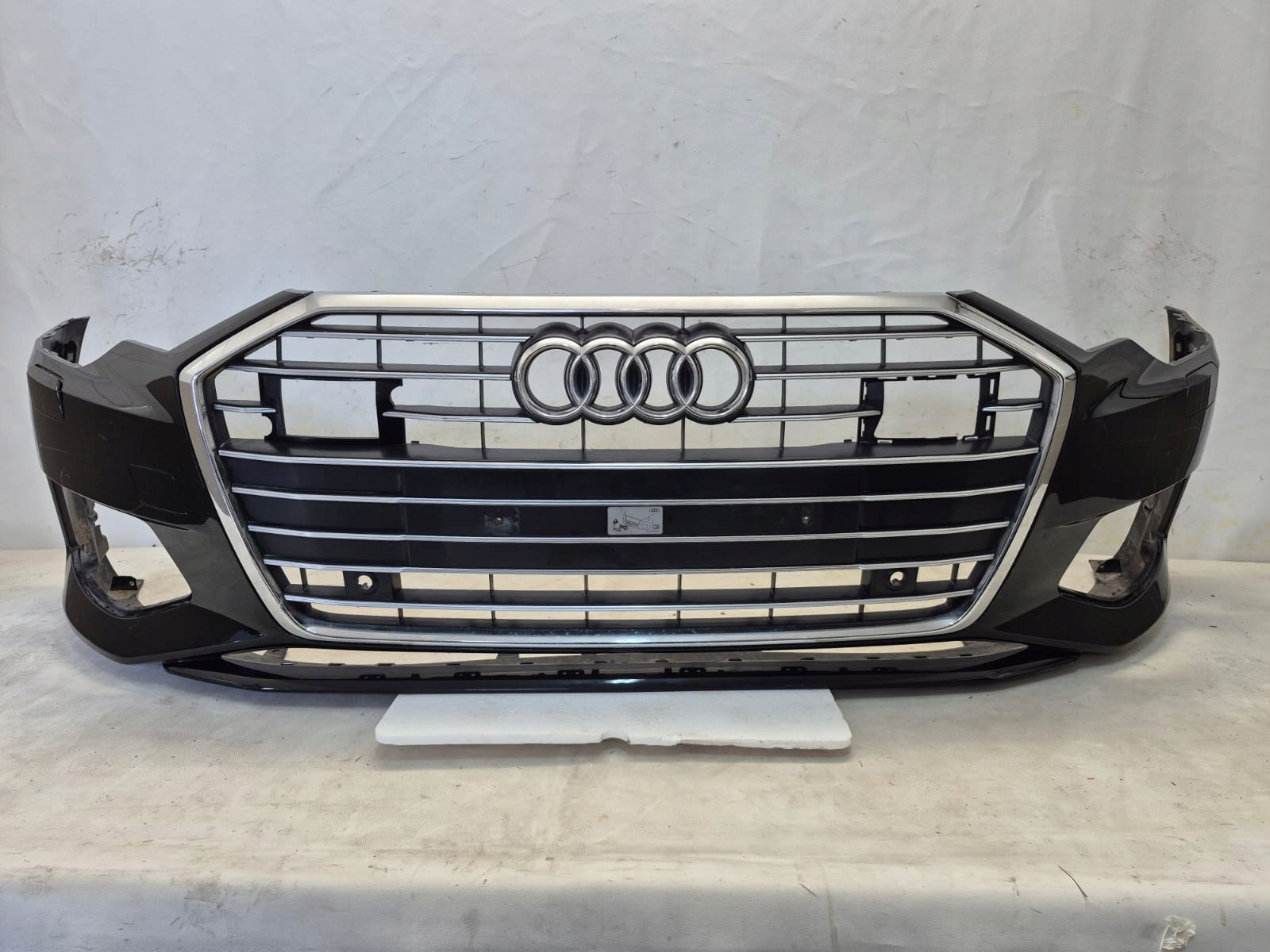 AUDI A6 C8 4K 18-23 bumper front front washer
