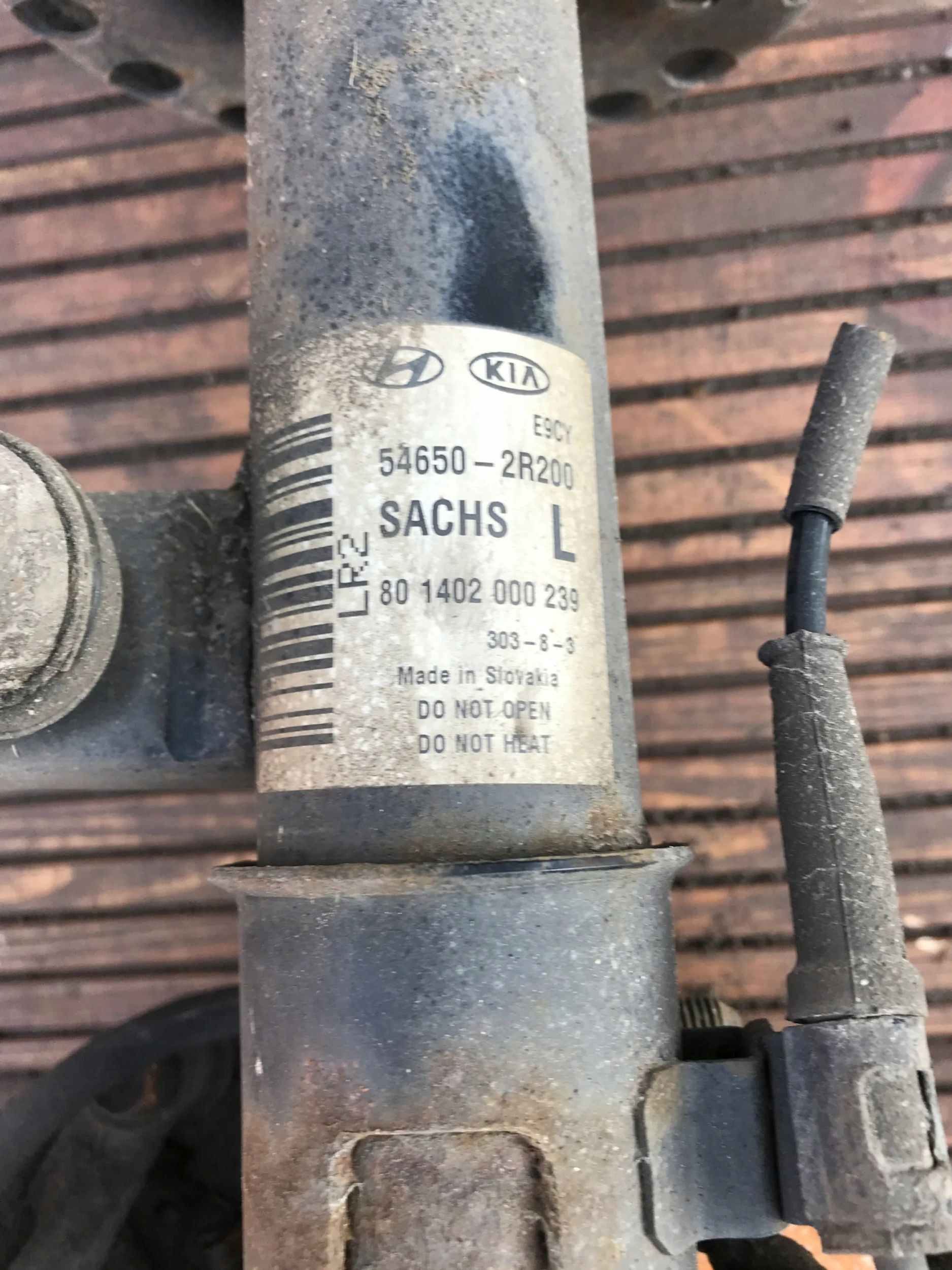 MCPERSON swing left front HYUNDAI I30 1.4 BENZ