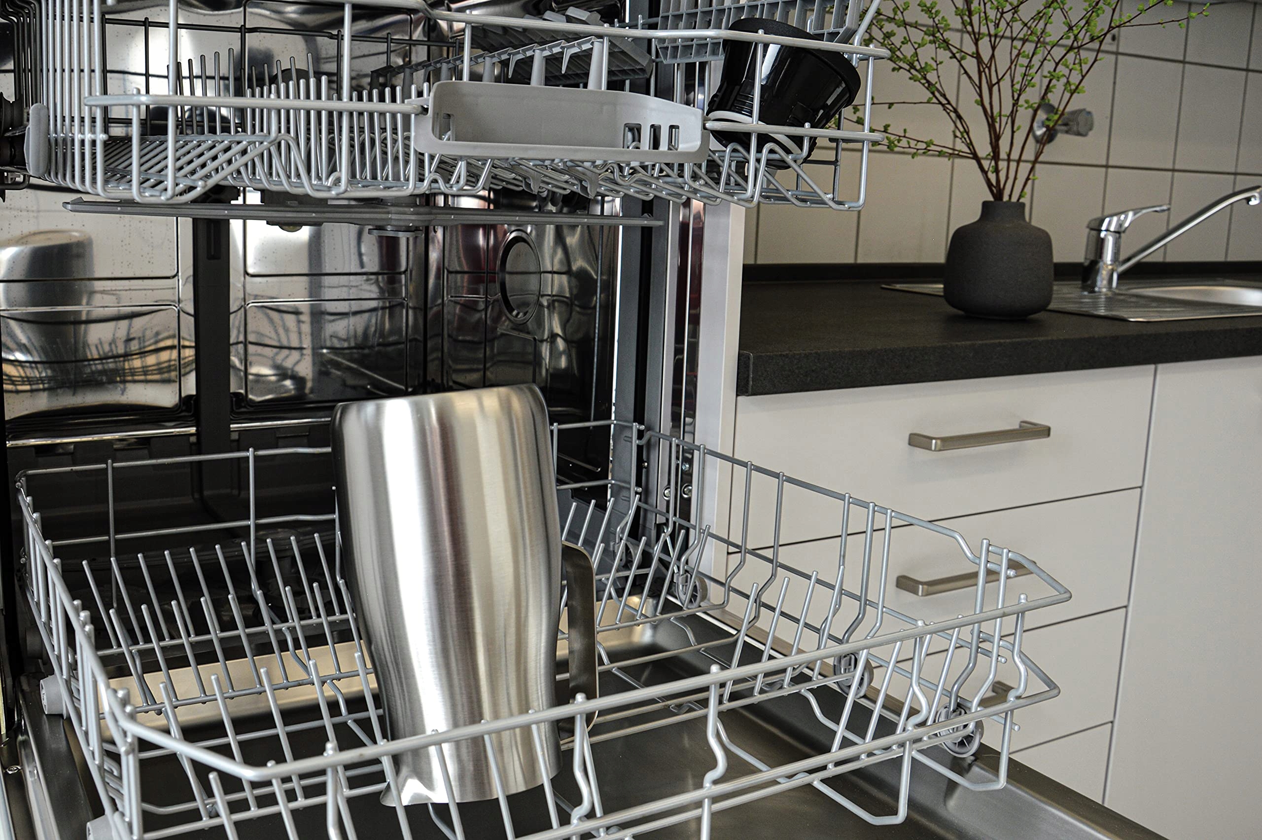 Termos ze stali nierdzewnej satyna Alfi 1,5 l Stan opakowania oryginalne