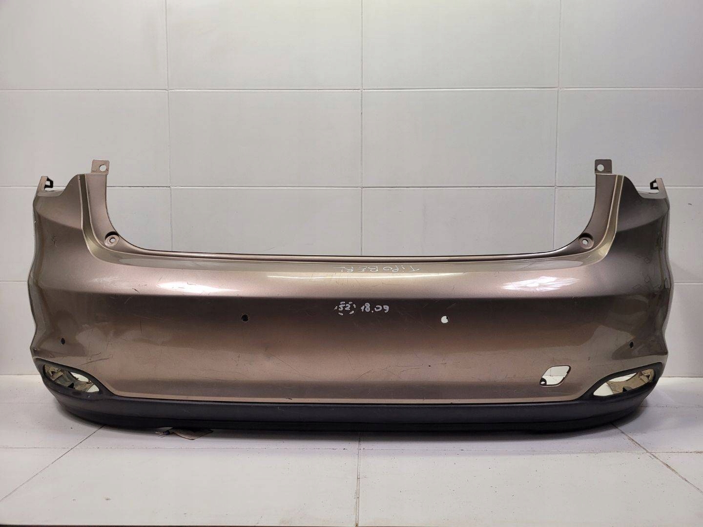 bumper rear Fiat Tipo 2 2019 735626585