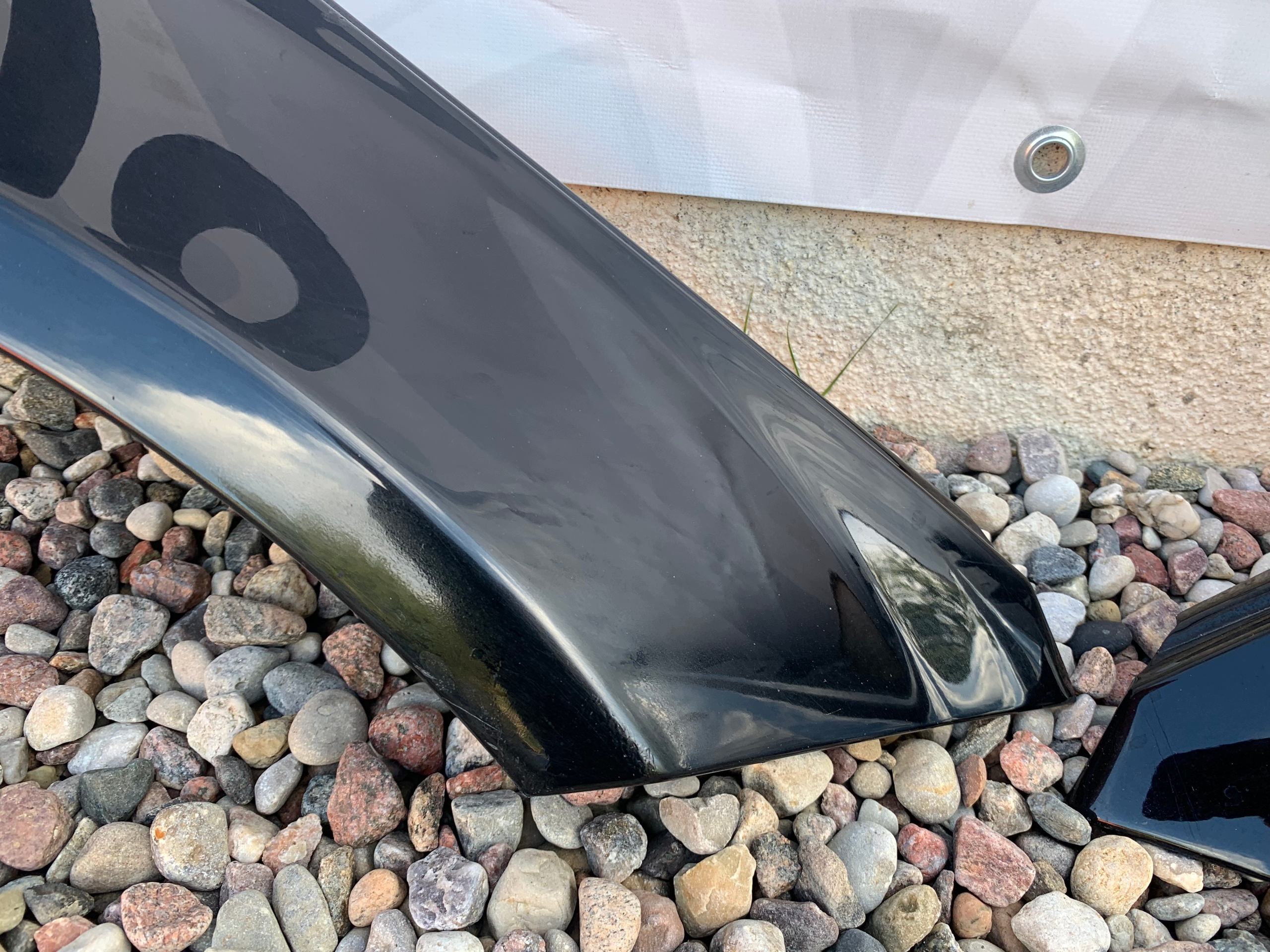 W204 MERCEDES C class fender front front left 040 C040