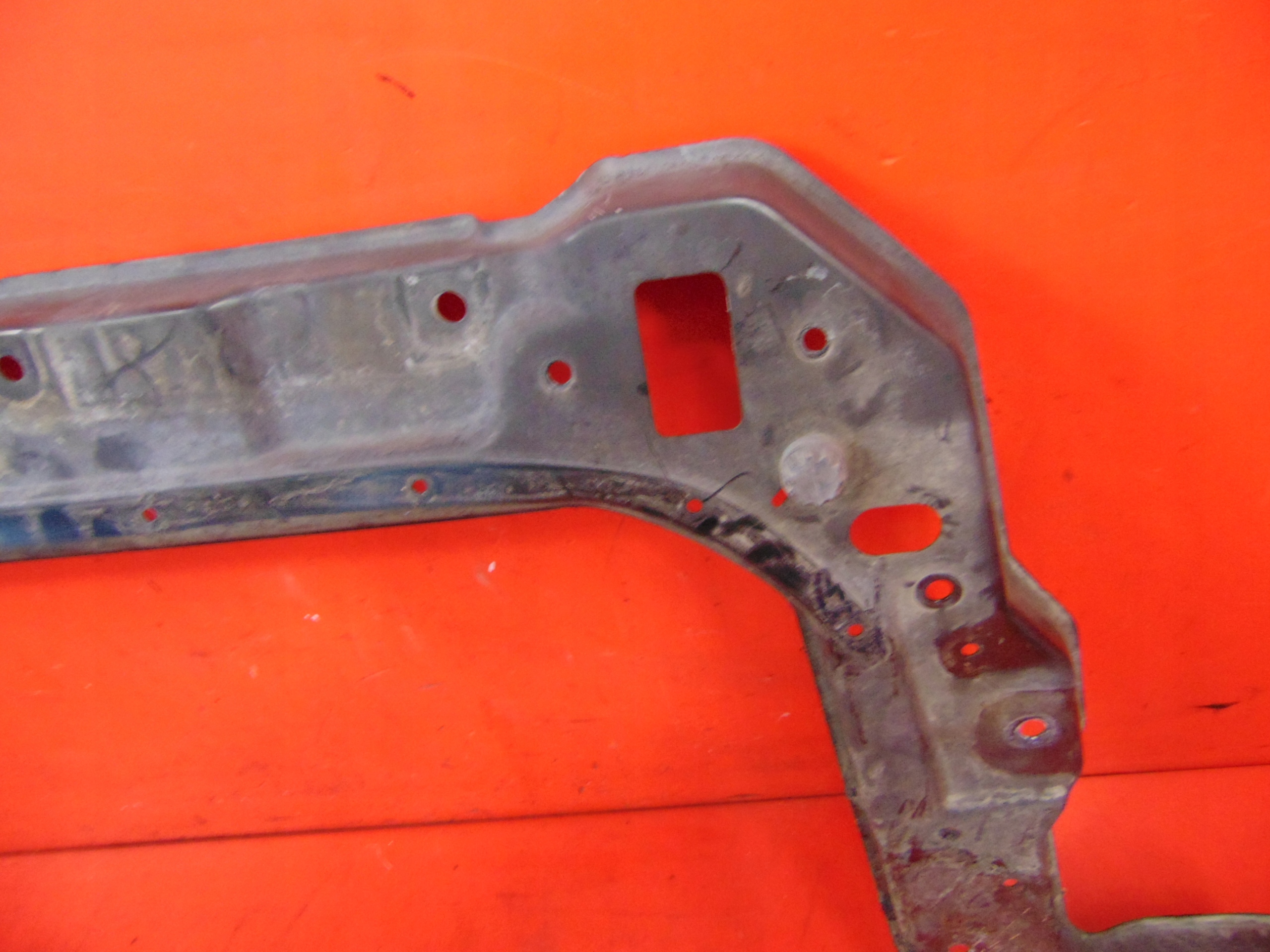 MINI Countryman R60 support panel for radiators upper sider front
