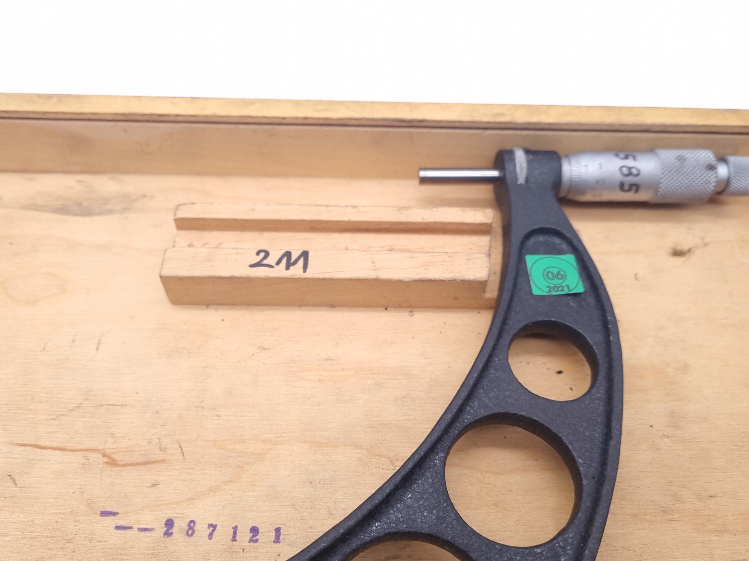 Mikrometr zewnętrzny MMZb 250-275 FWP Marka VIS