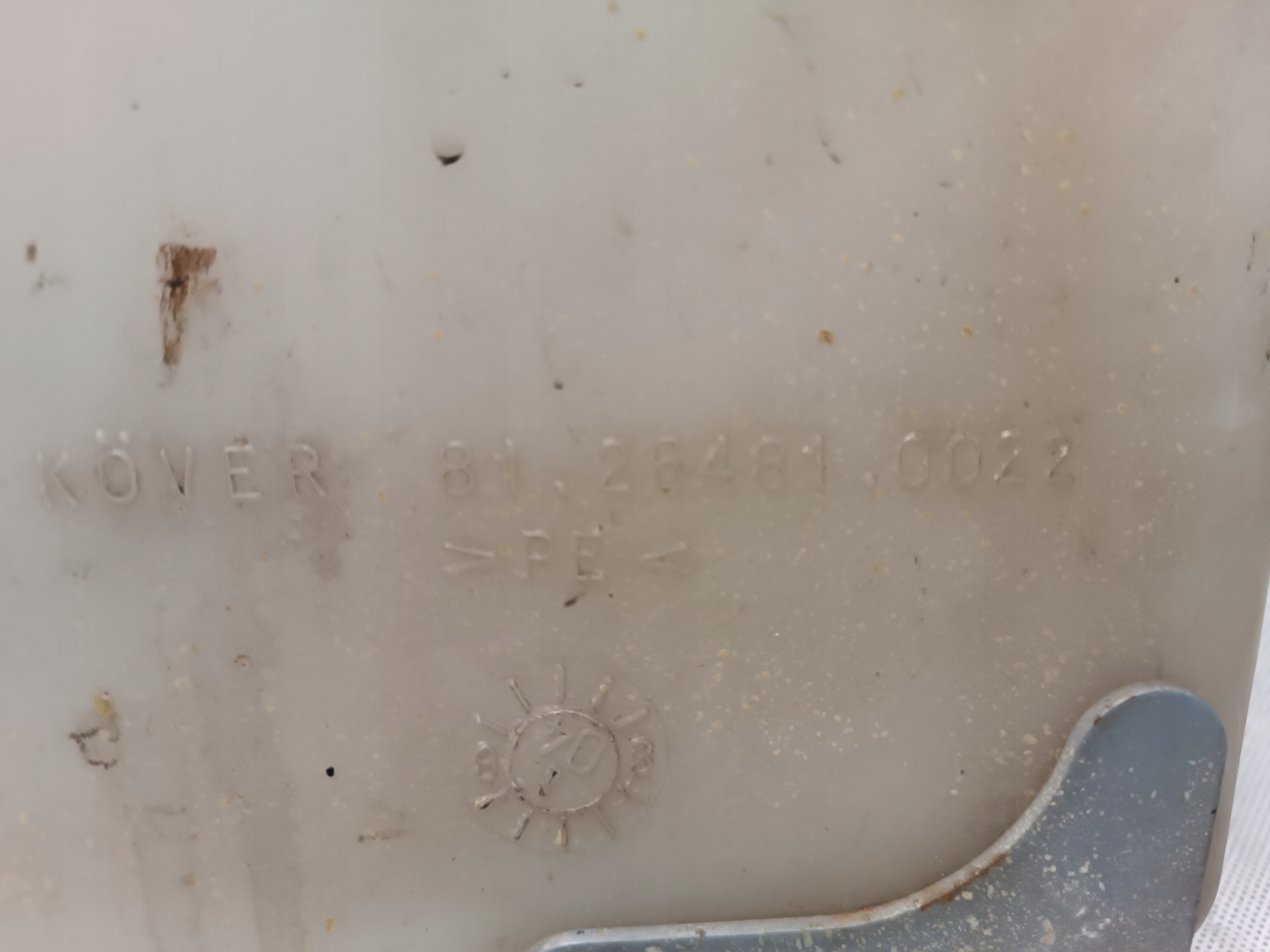 washer fluid tank AUTOBUS NEOPLAN M4411