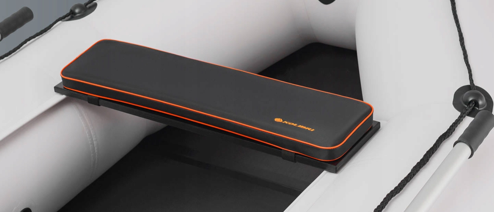 Nakładka Siedzisko miękkie do pontonu Kolibri 83х20х3 cm Czarny